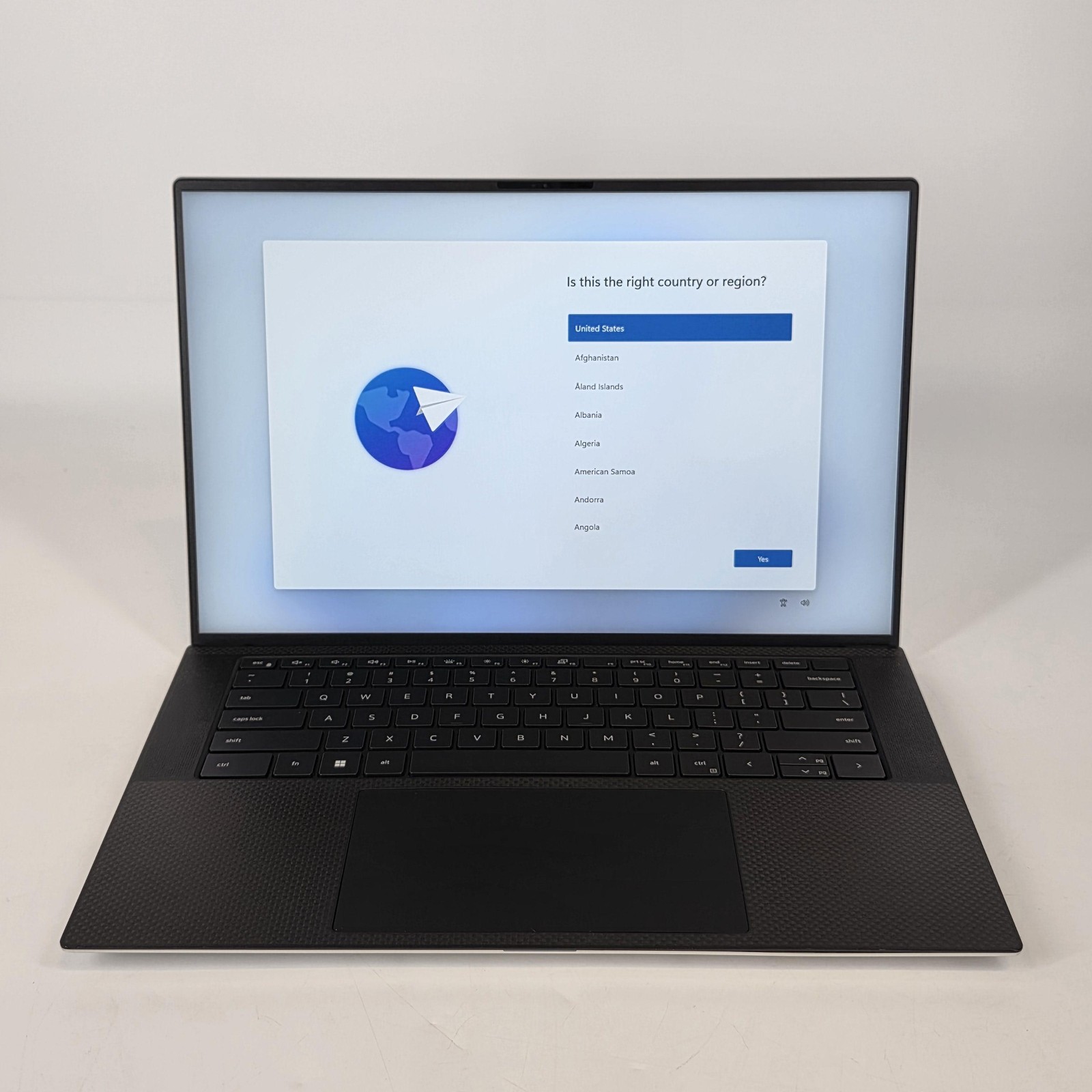 Dell XPS 15 9510 Silver FHD+ i7-11800H 2.30GHz 32GB 512GB SSD RTX 3050 Ti Good