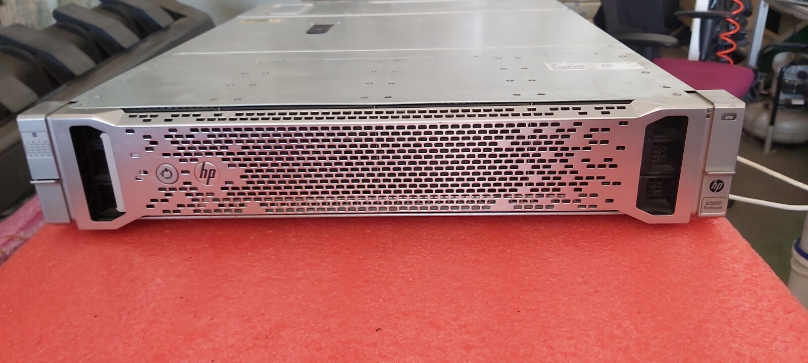 HP D3600 Storage Enclosure QW968A  [ UPS Shipping ] Offers Welcome