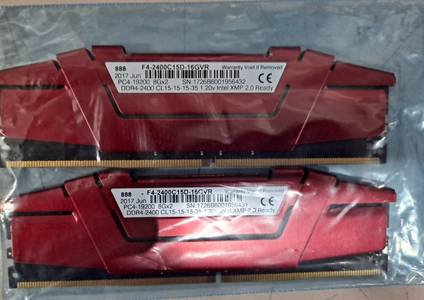 G.Skill Ripjaws V 16GB (2x8GB) RAM DDR4 2400MHz F4-2400C15D-16GVR