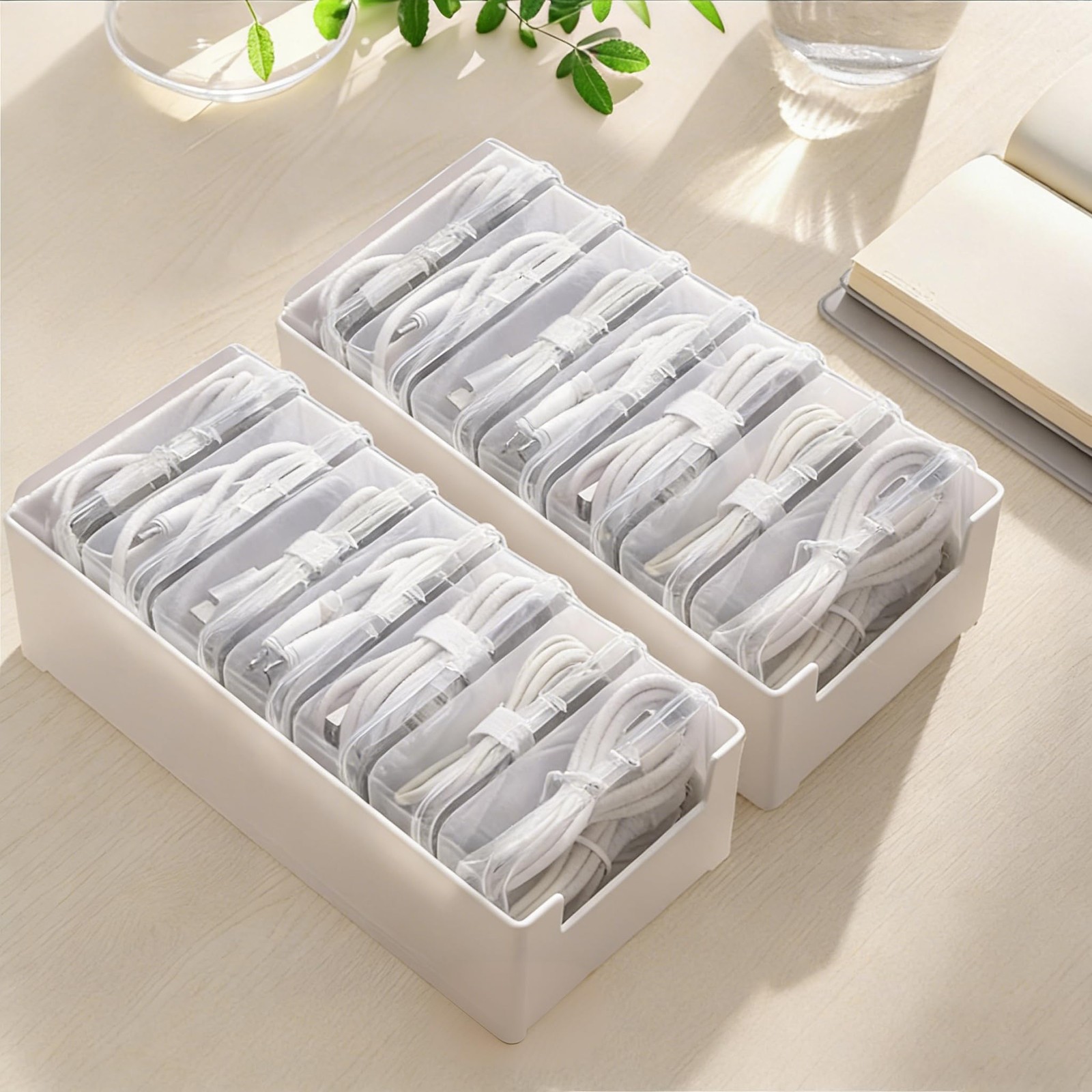 RayHenry 2 PCS Cable Organizer Box with 7 Clear Switch Case, Desktop White