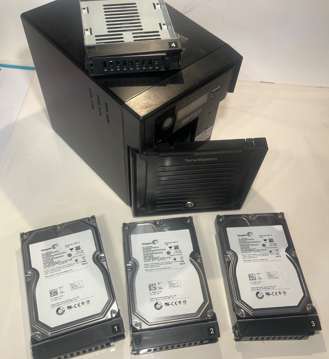 Buffalo TeraStation TS-XE4.0TL/R5 4-Bay Storage With 3 x 1 TB HHD SATA