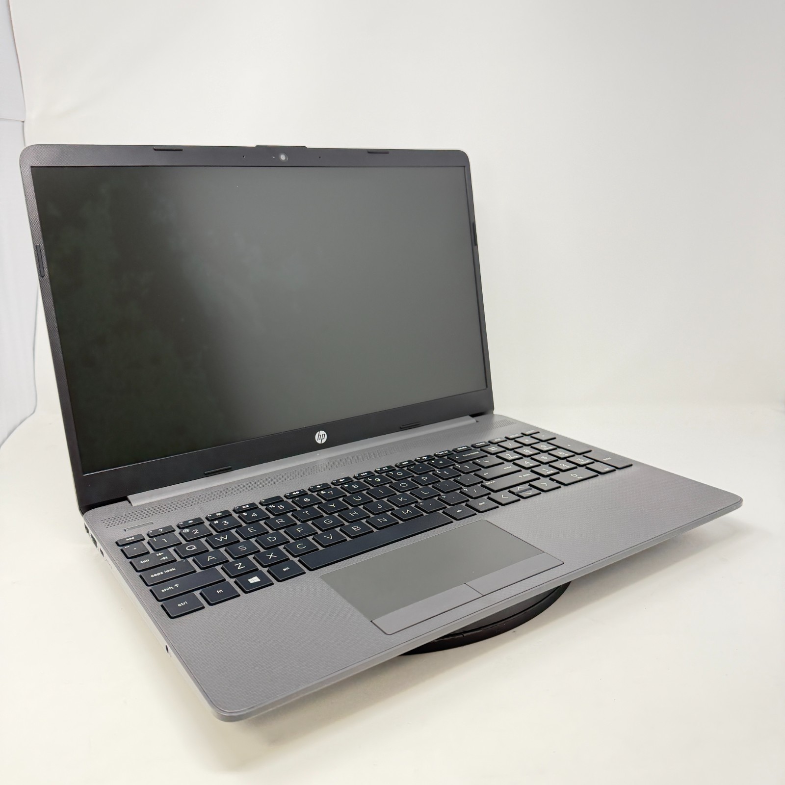 HP 255 G8 NoteBook 16GB RAM 512GB SSD AMD 3020E WITH RADEON@1.2G Windows Laptop