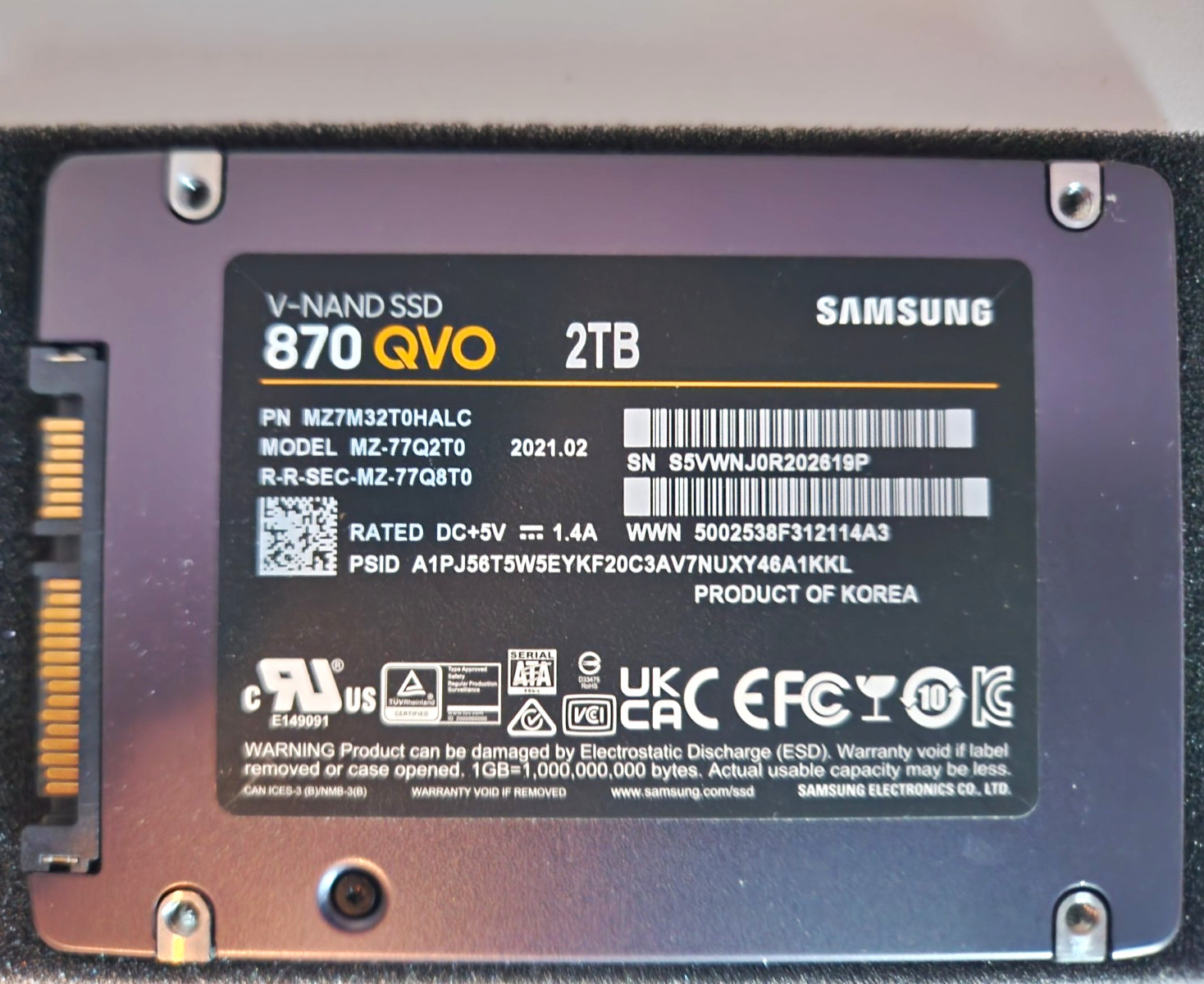 Samsung 870 QVO 2TB 2.5" SATA III Internal V-NAND SSD MZ-77Q2T0