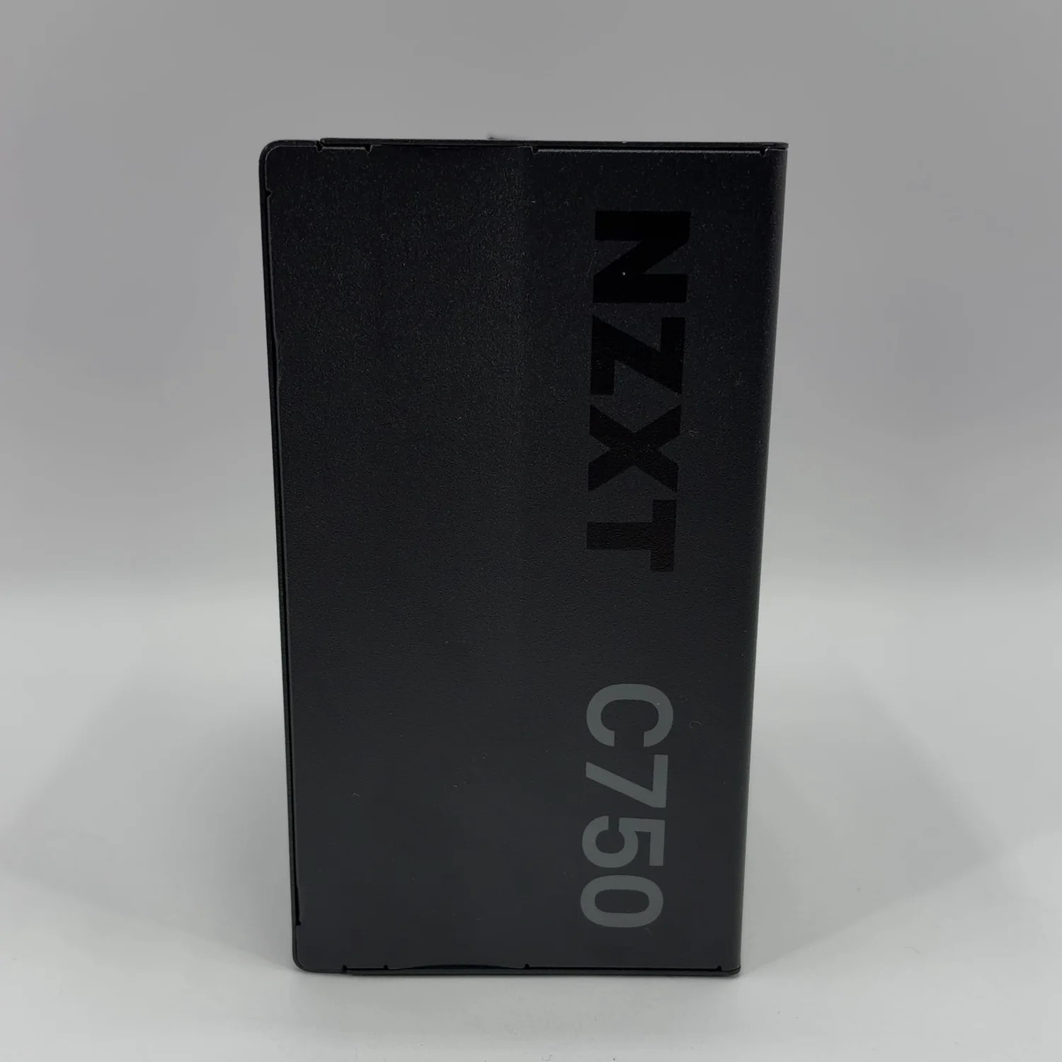NZXT C750 BP-0750GM0-NZB 80 Plus Gold 750W Fully Modular Switching Power Supply