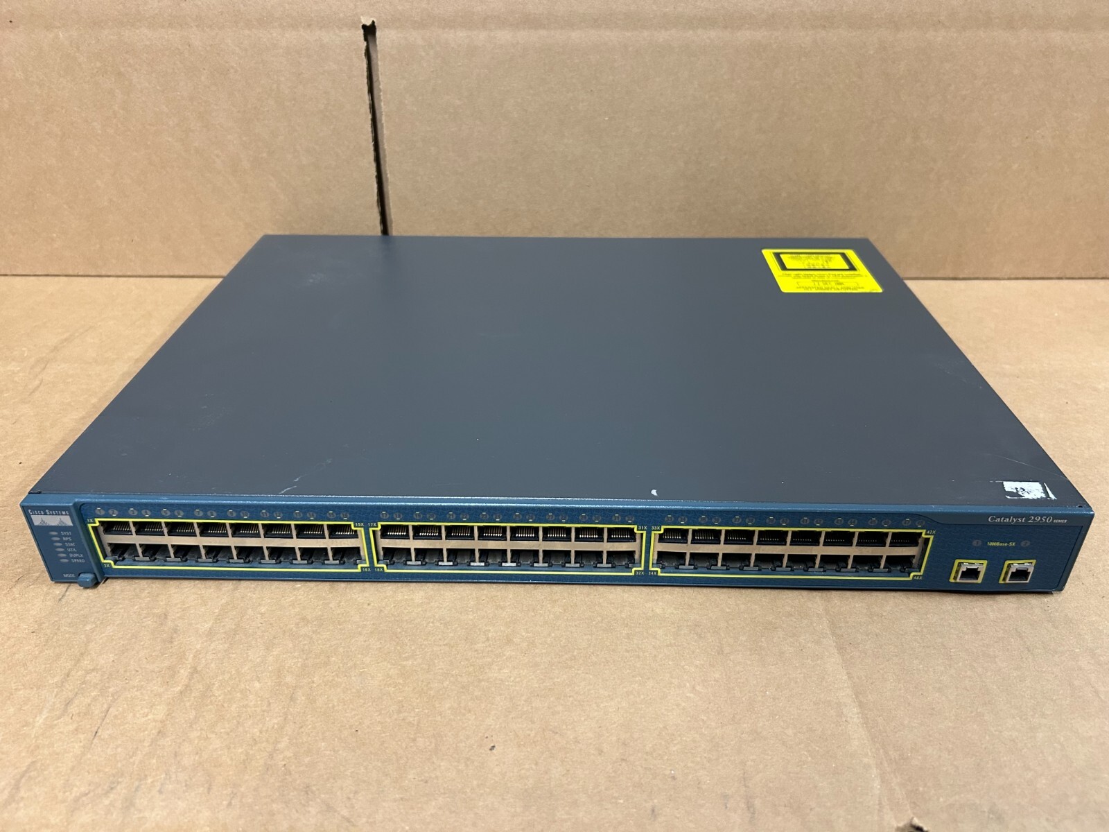 Cisco Catalyst 2950 WS-C2950SX-48-SI 48-Port Network Switch