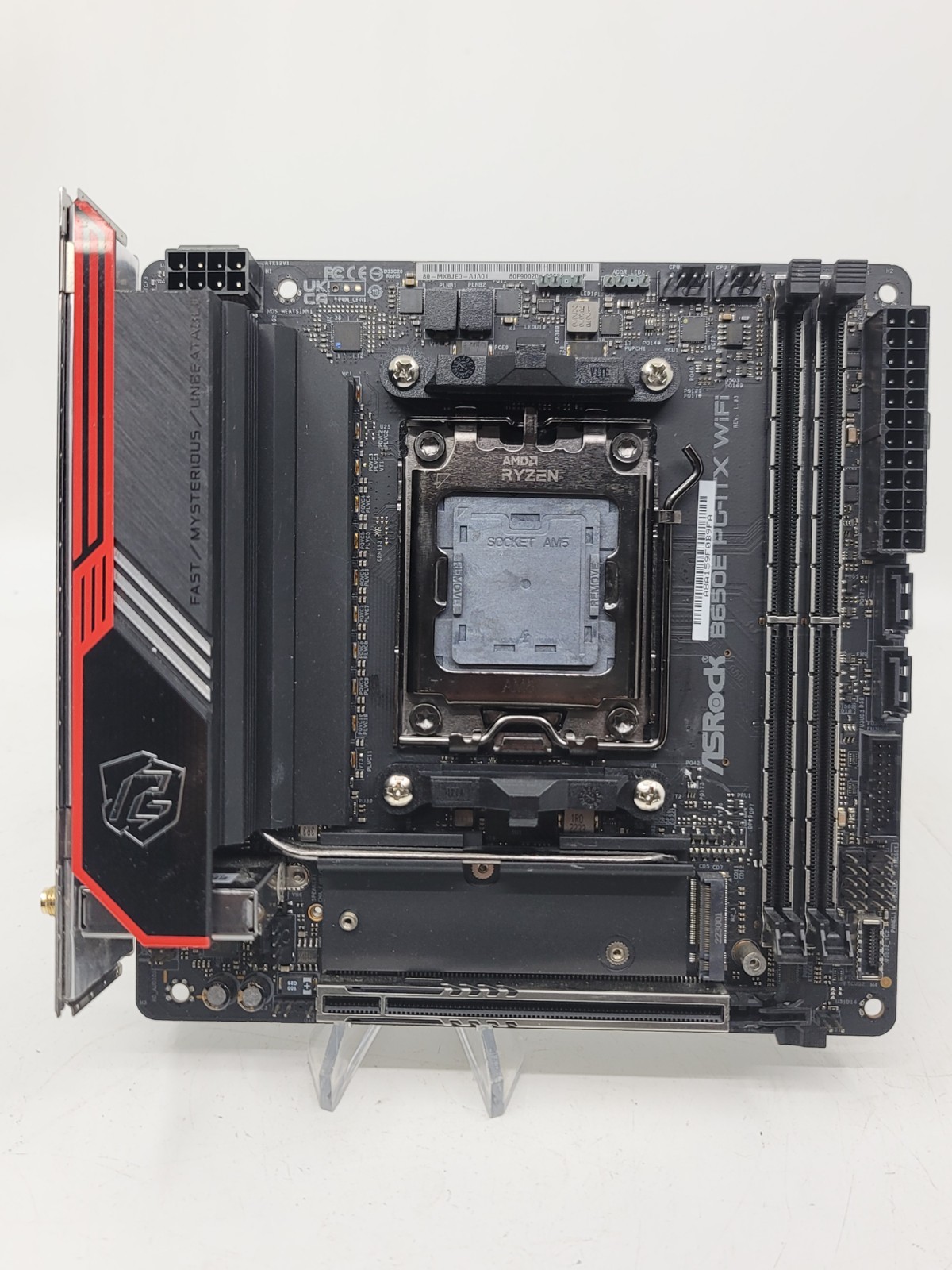ASRock B650E PG-ITX Wifi AMD AM5 DDR5 ITX Wifi Motherboard