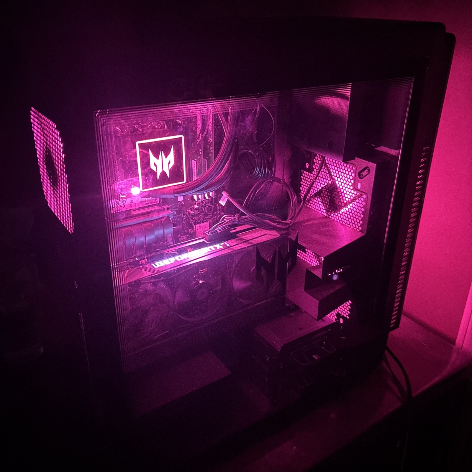Acer - Predator Orion 5000 Gaming Desktop - RTX 3080, Intel i7-12700F, 16GB DDR5