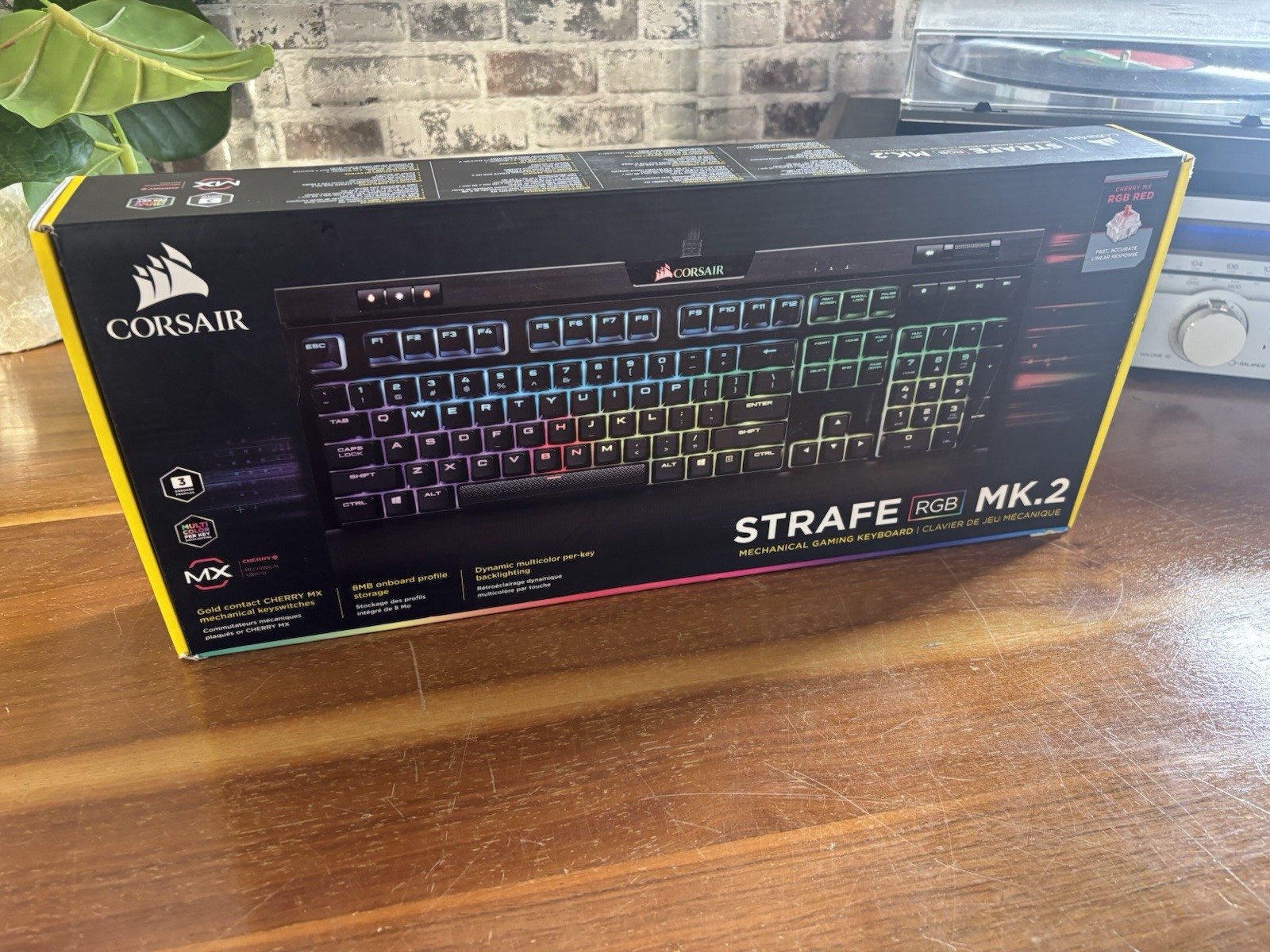 ⭐️Corsair Strafe RGB MK.2 MX Silent Mechanical Gaming Keyboard⭐️Never Used⭐️