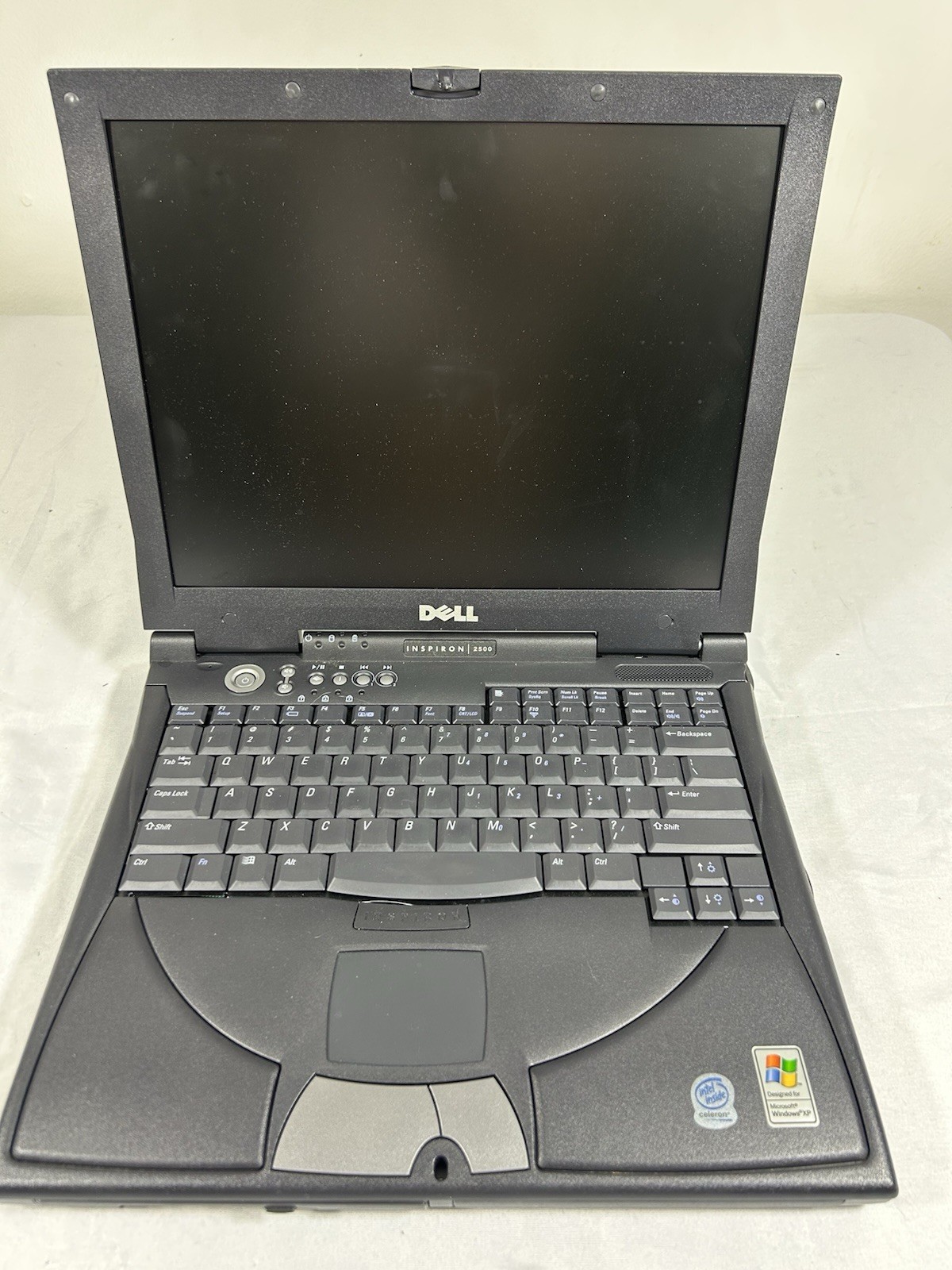 Vintage Dell Inspiron 2500 PP02L Windows ME Bad Screen for Parts