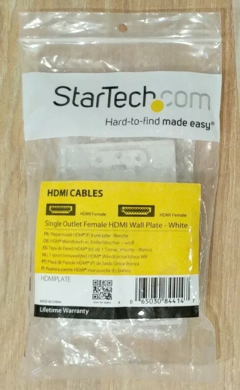 StarTech.com HDMIPLATE Single Outlet Female HDMI Wall Plate White