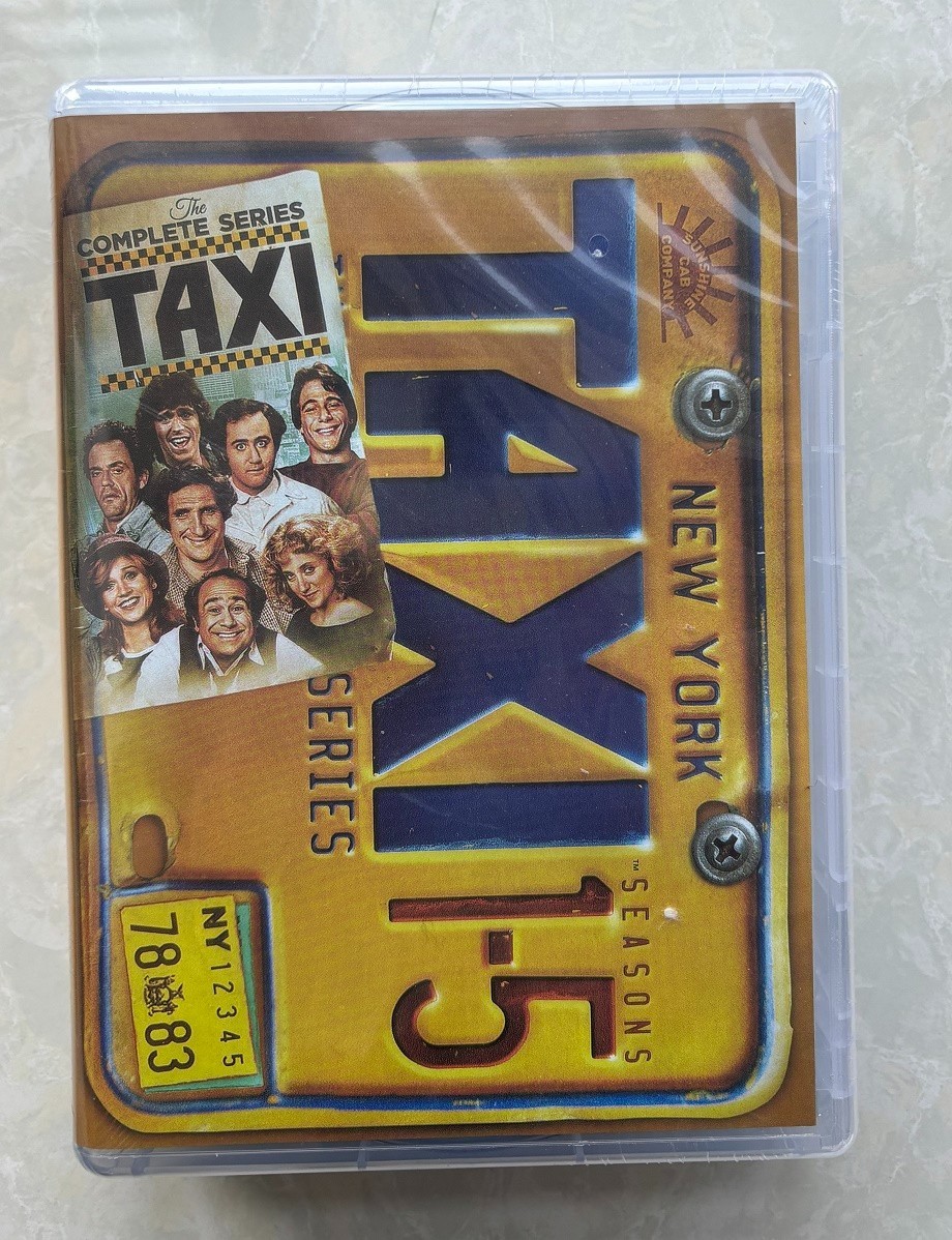 Taxi: the Complete Series season s 1-5 (DVD, 17-Disc box Set)