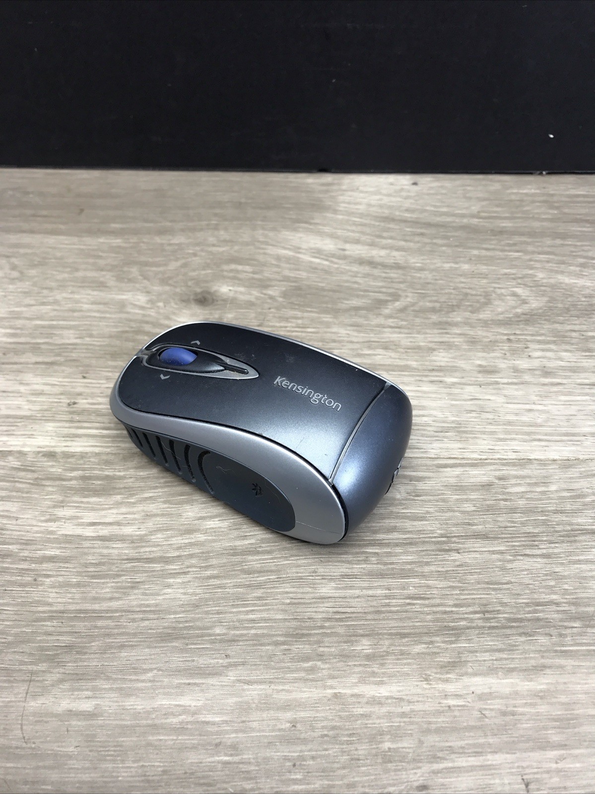 K72271 Kensington 72271 Si670m Bluetooth Wireless Notebook Mouse Optical