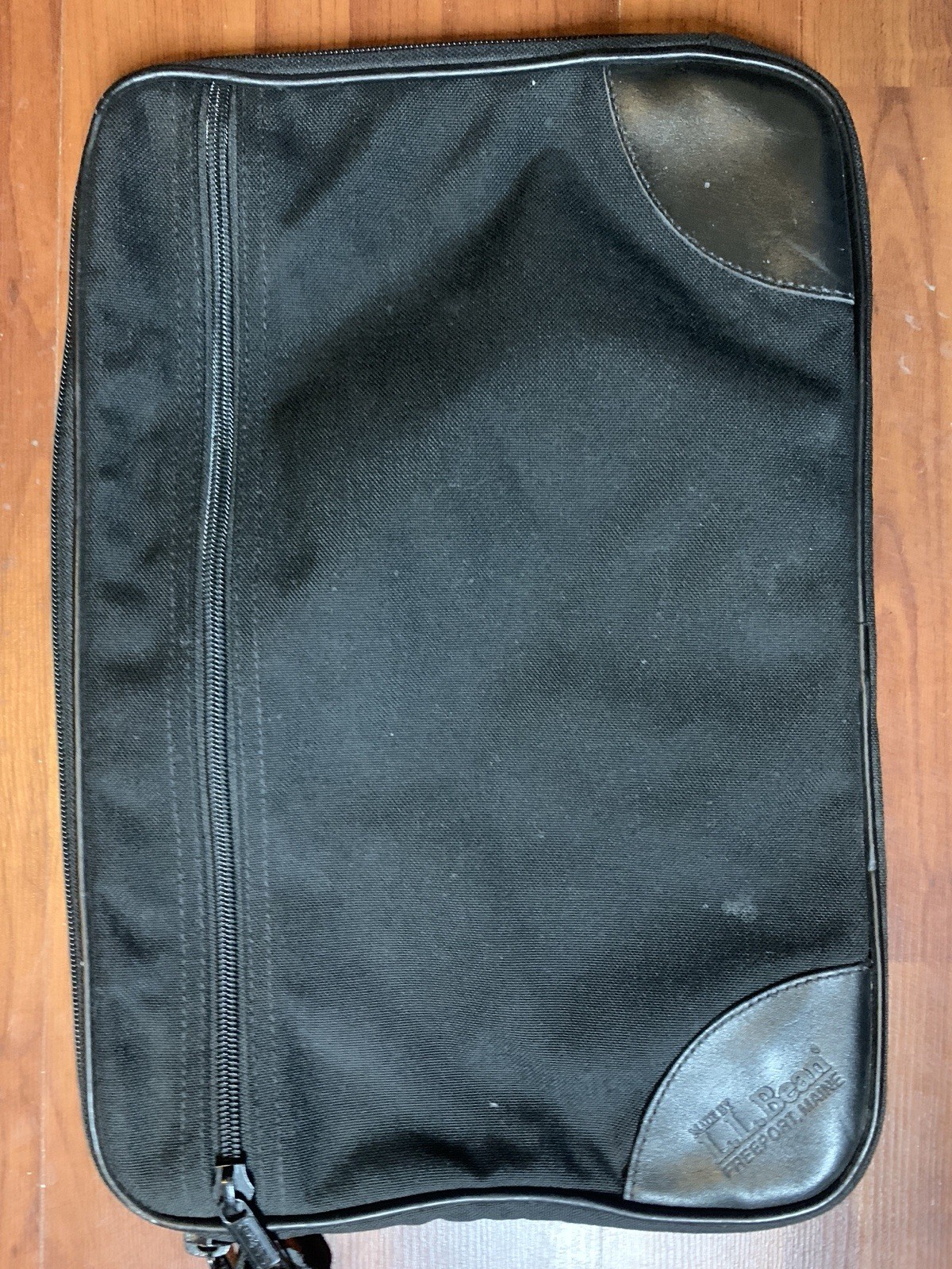 Vintage LL Bean Laptop Case/Bag w/Leather Trim 11"x15" (Fits a 13" Mac Book Pro)