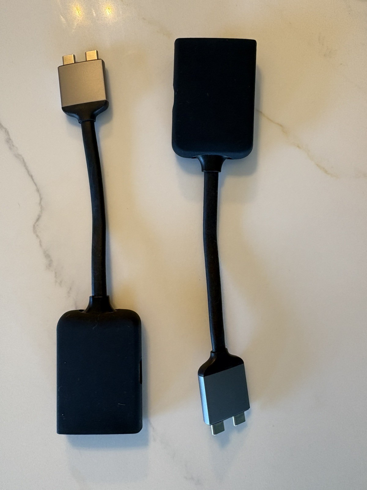 SATECHI USB-C Dual 4K HDMI Adapter with 2x 4K 60hz HDMI Ports and Charging Port