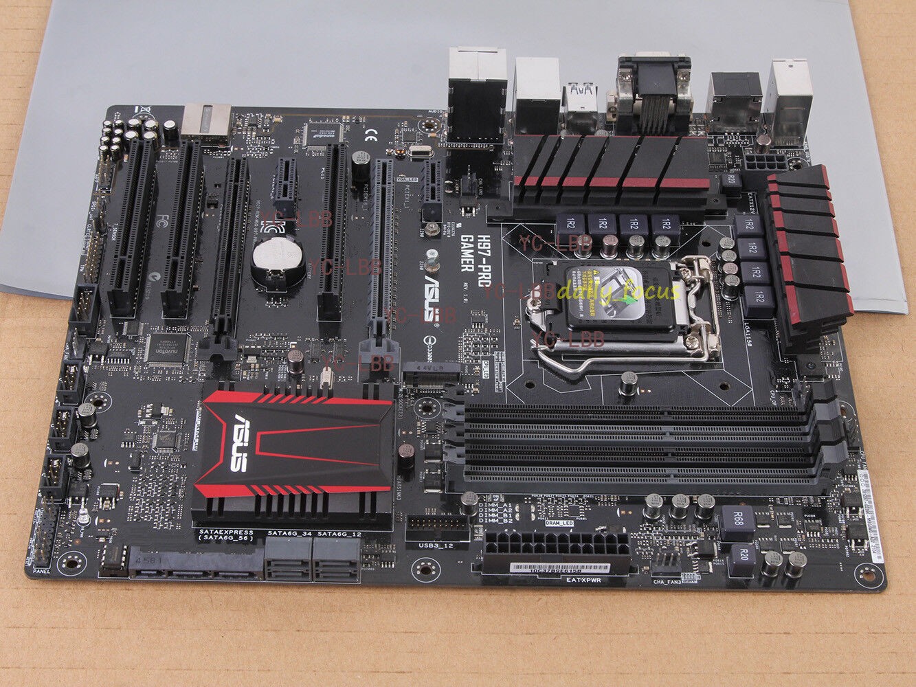 ASUS H97-PRO GAMER Motherboard LGA 1150 DDR3 Intel H97 ATX Express