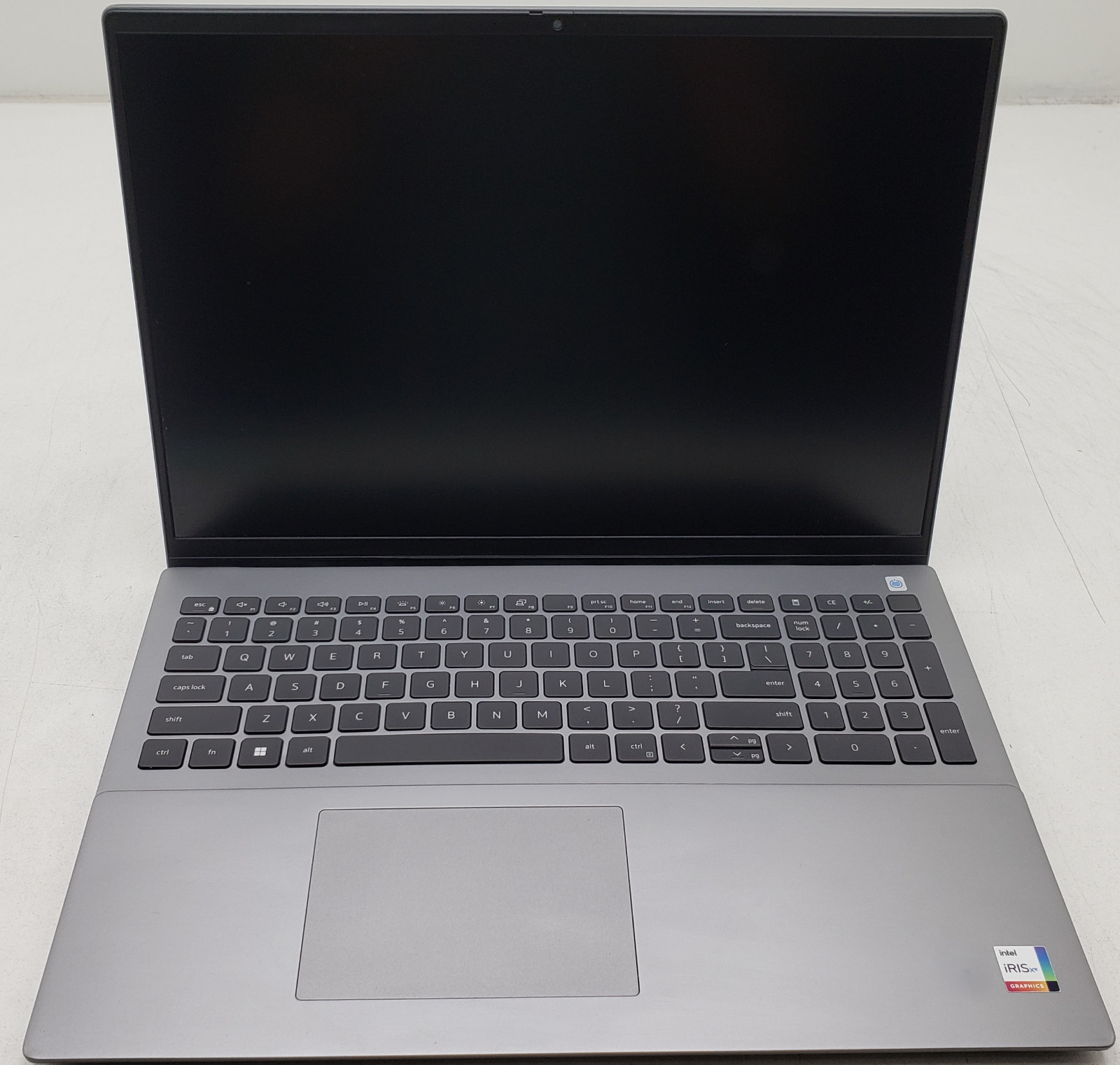 Dell Vostro 5620 Intel i5-1240P 16GB RAM 256GB SSD 16" Win 11 Pro Laptop PC.