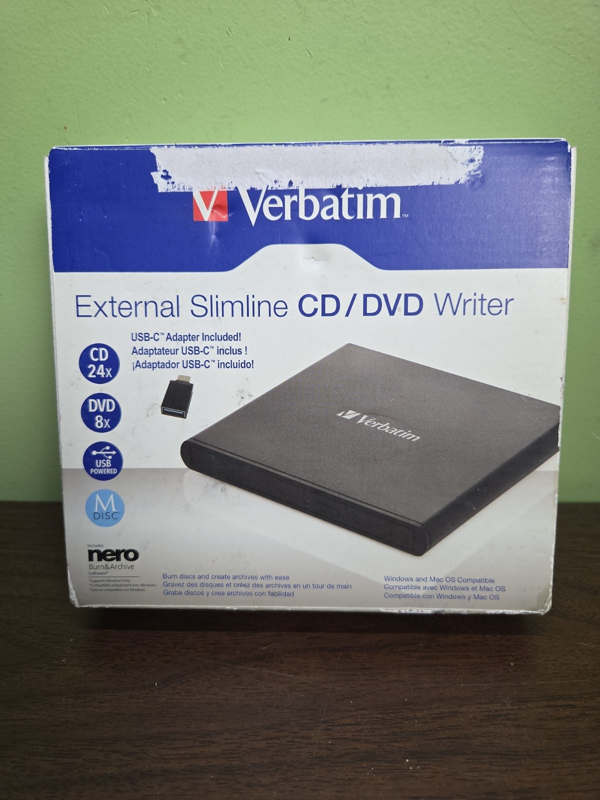 Verbatim External Slimline CD/DVD Writer (Model 98938)