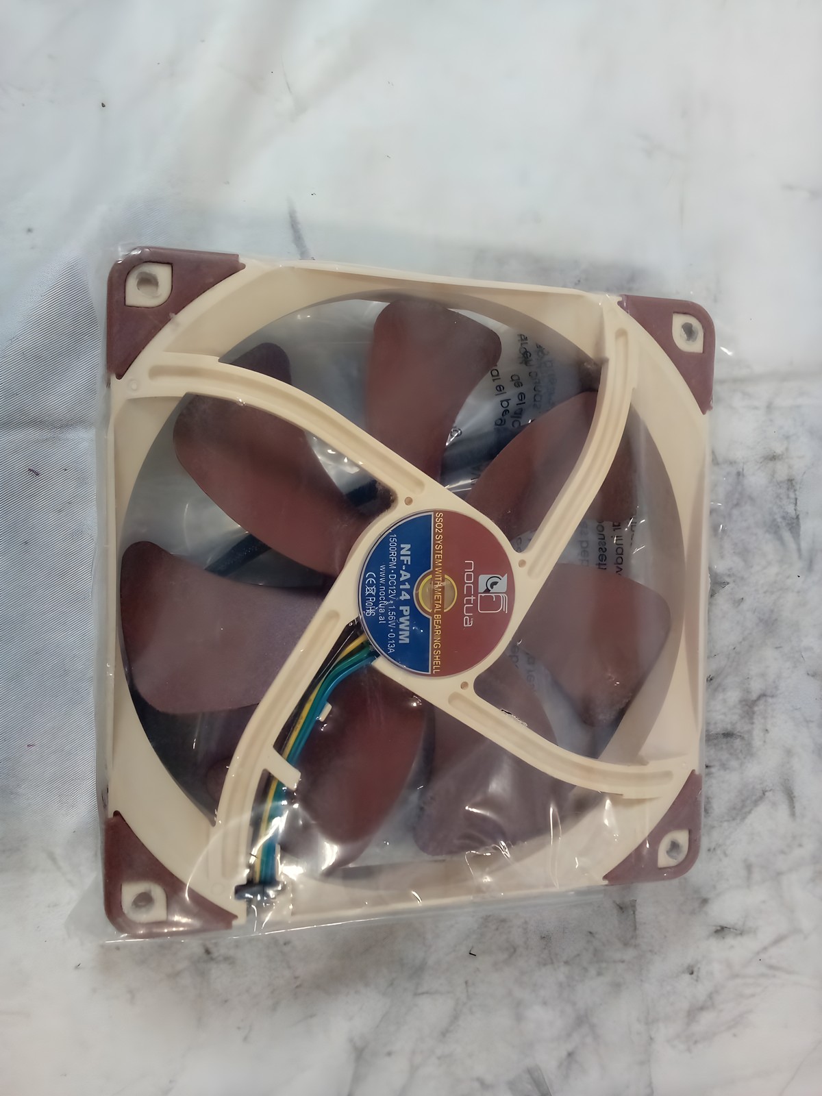 Noctua NF-A14 PWM 140mm 4-Pin Computer Cooling Fan, Brown/Beige