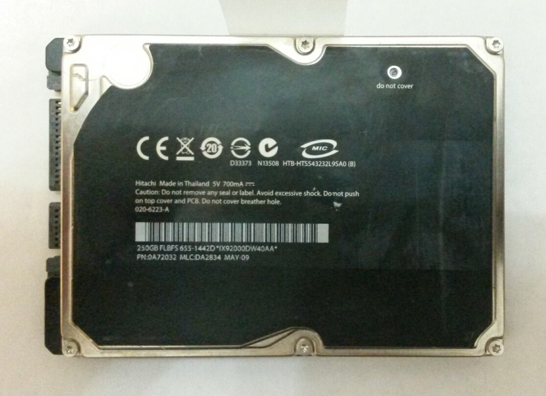 HITACHI HTB-HTS543232L9SA0 250GB SATA Laptop Drive P/N:0A72032 MLC:DA283R 