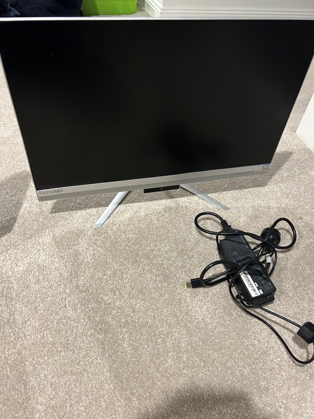 Lenovo IdeaCentre AIO 520S-23IKU Intel Core i5 7th Generation I5-7200U