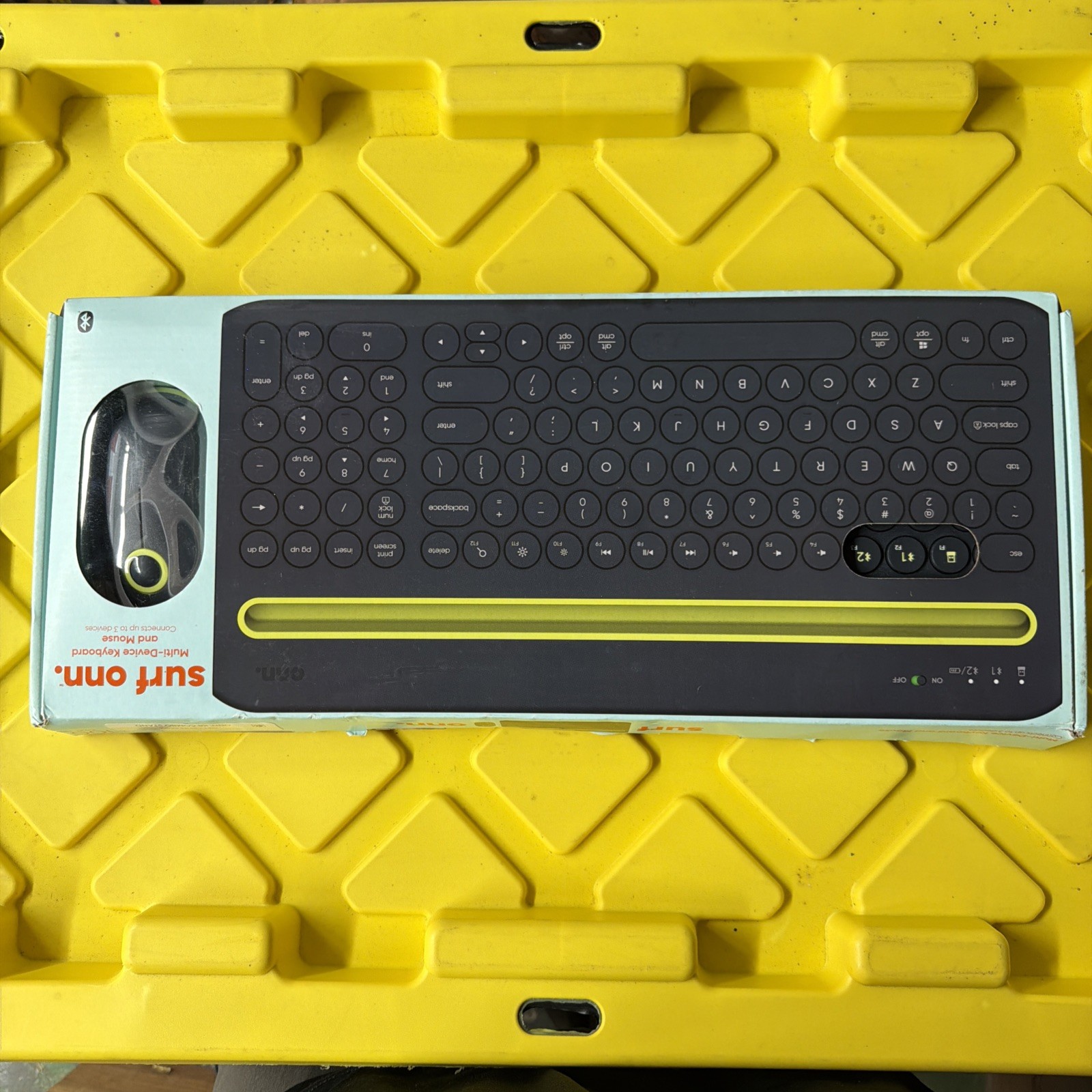 Onn Surf Multi Device Wireless Full Size Keyboard and 3 Button Mouse New
