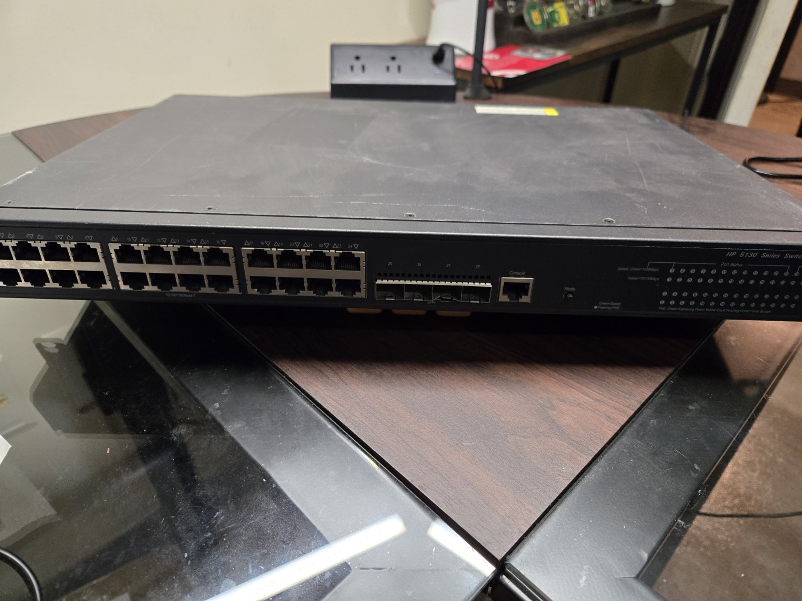 HP (HPE) JG936A Switch 5130-24G-PoE+ -4SFP+ EI Switch #W3215