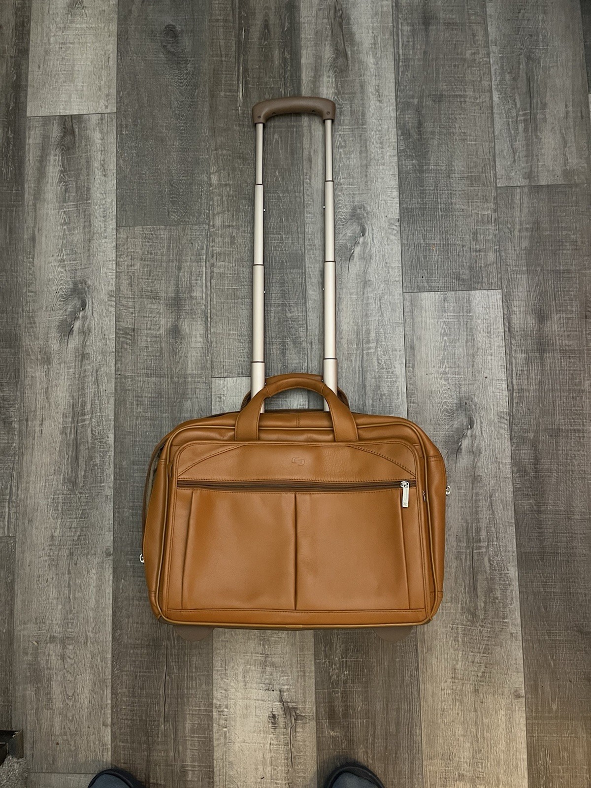 SOLO Walker Classic Leather Rolling Briefcase ~ Tan ~ NWT