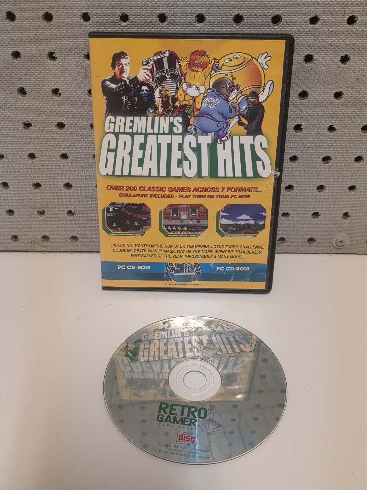 Retro Gamer Issue 3: Gremlin's Greatest Hits PC CD-ROM over 200 classic games