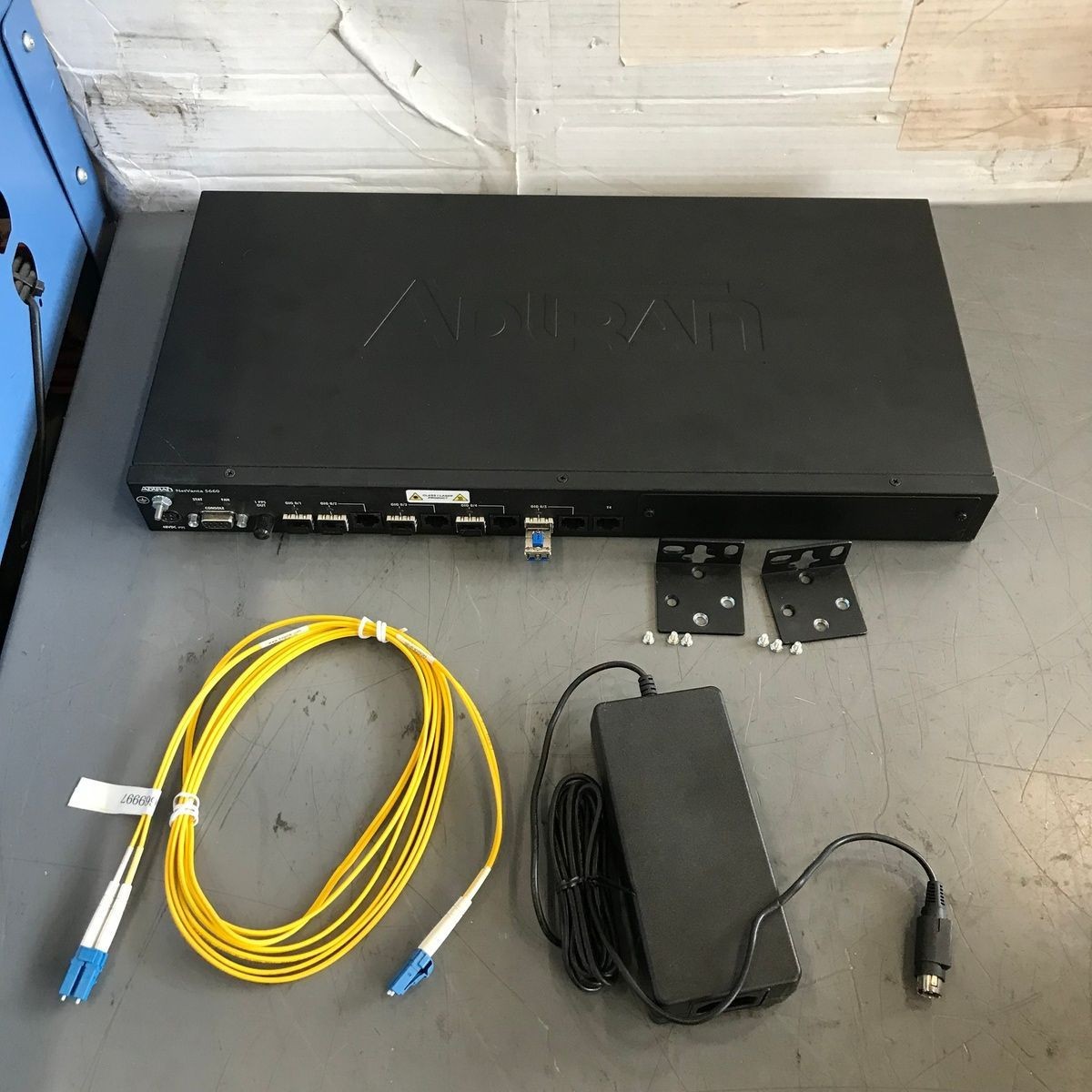 Adtran NetVanta 5660 VoIP Gateway Router - Tested Working