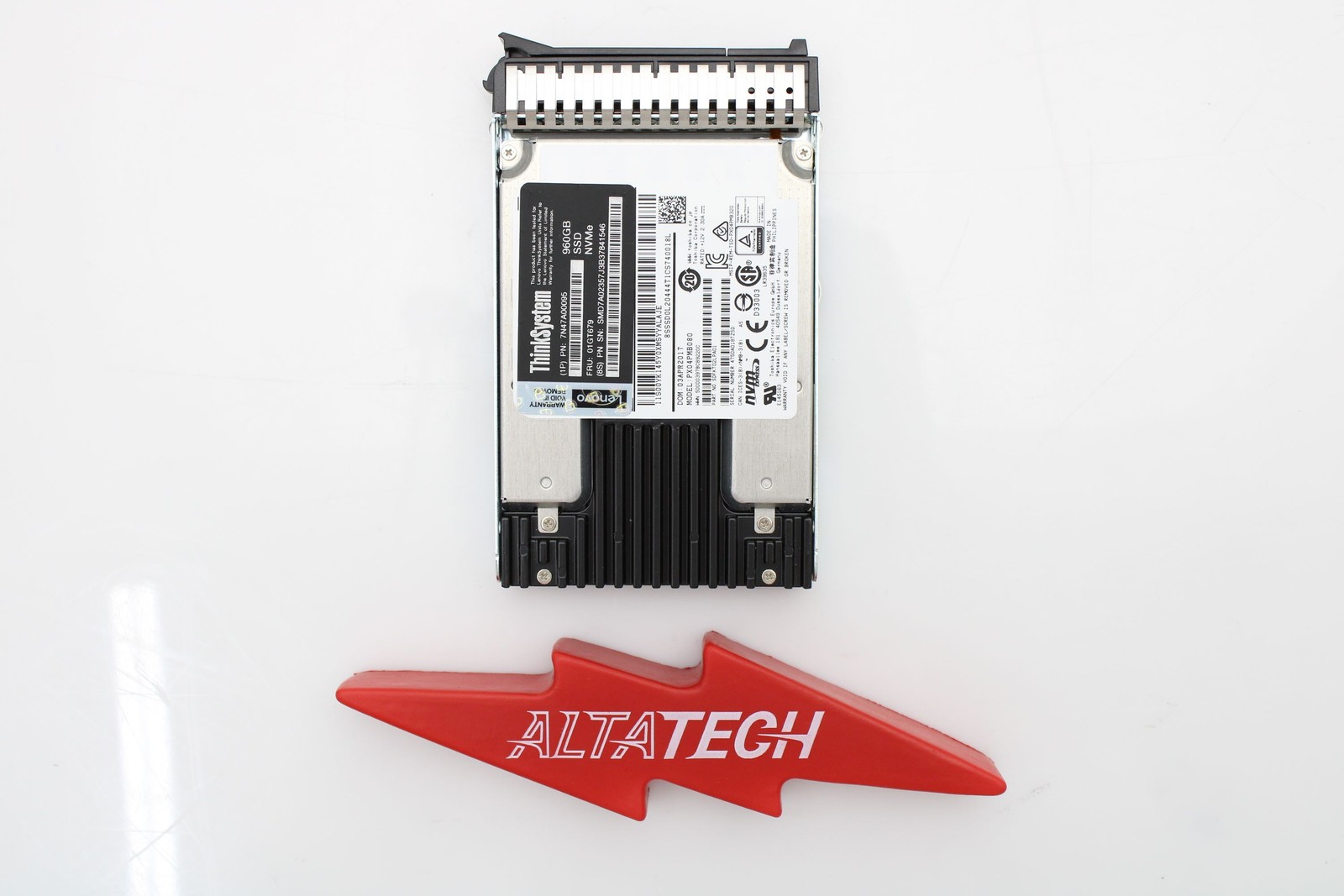 Lenovo 01GT679 U.2 960GB MAINSTREAM NVME 2.5" SSD