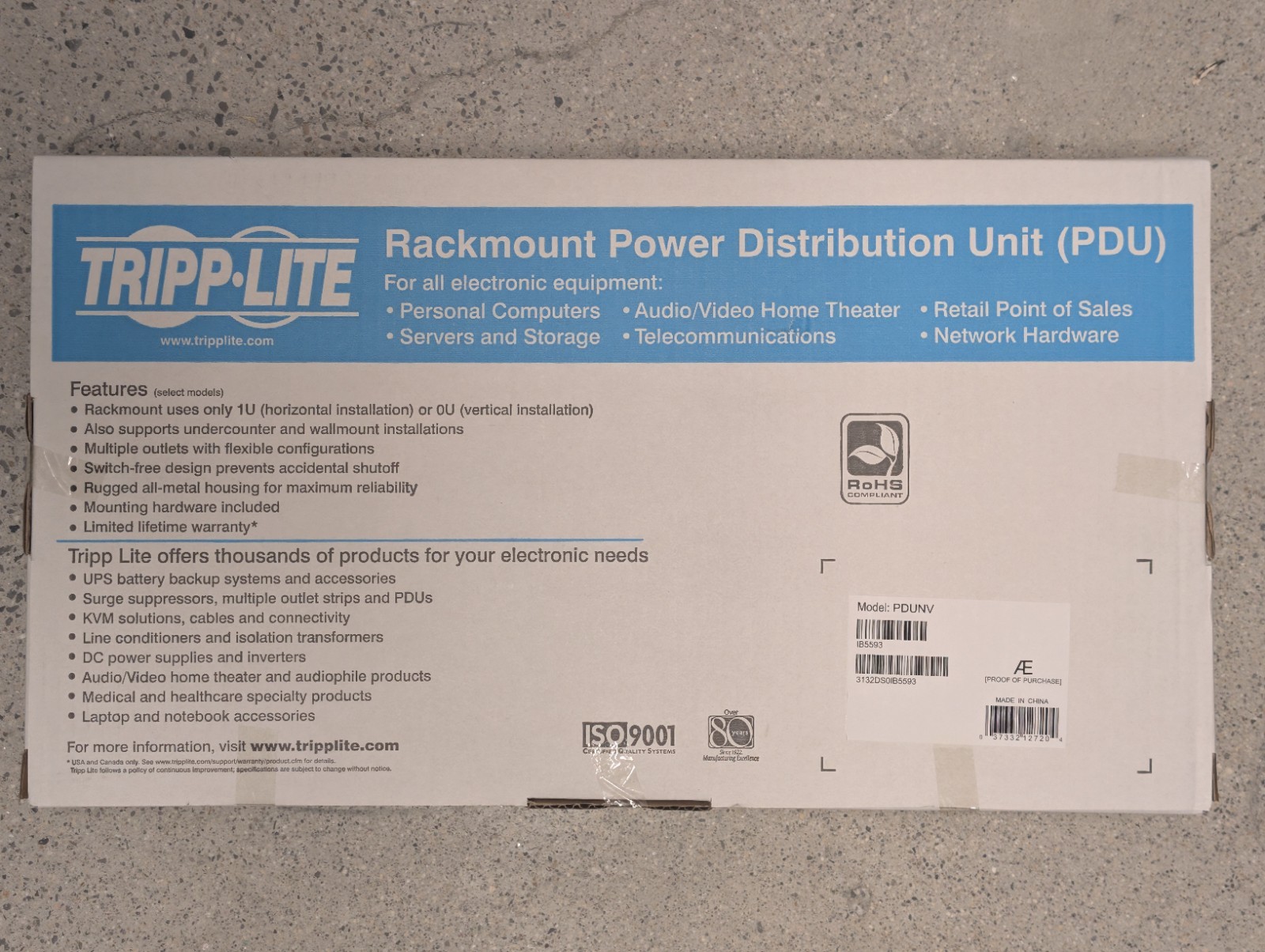 Tripp Lite series 1.9-3.8kW Single-Phase 120-240V Basic PDU, 14 Outlets 