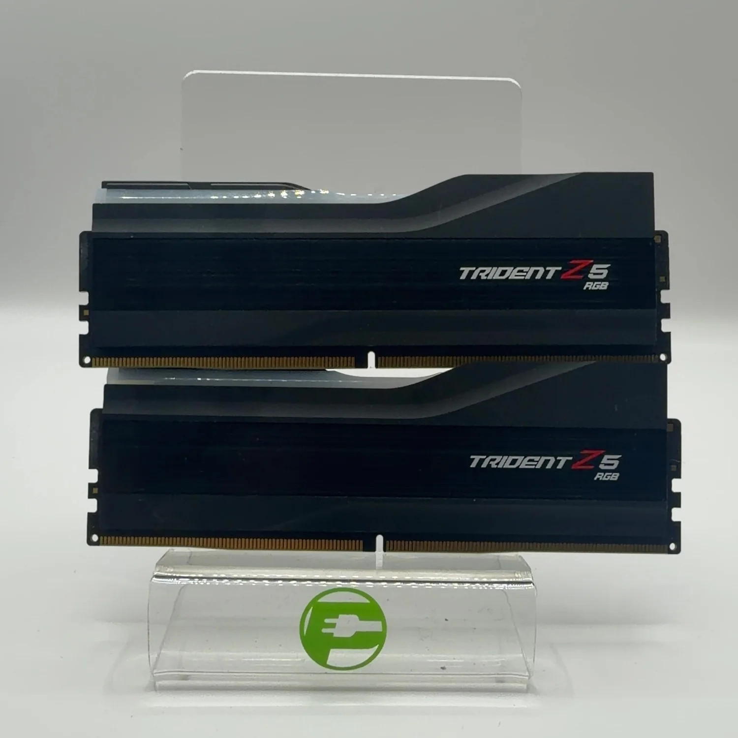 G.Skill Trident Z5 RGB 32GB (2x16GB) RAM DDR5 6000MHz F5-6000J3636F16GX2-TZ5RK