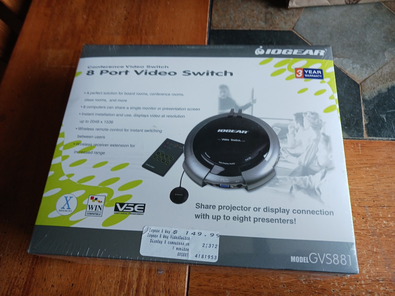 IOGEAR GVS881: 8 Port Video Switch w/Remote, SEALED NEW. ORIG TAG, NIB