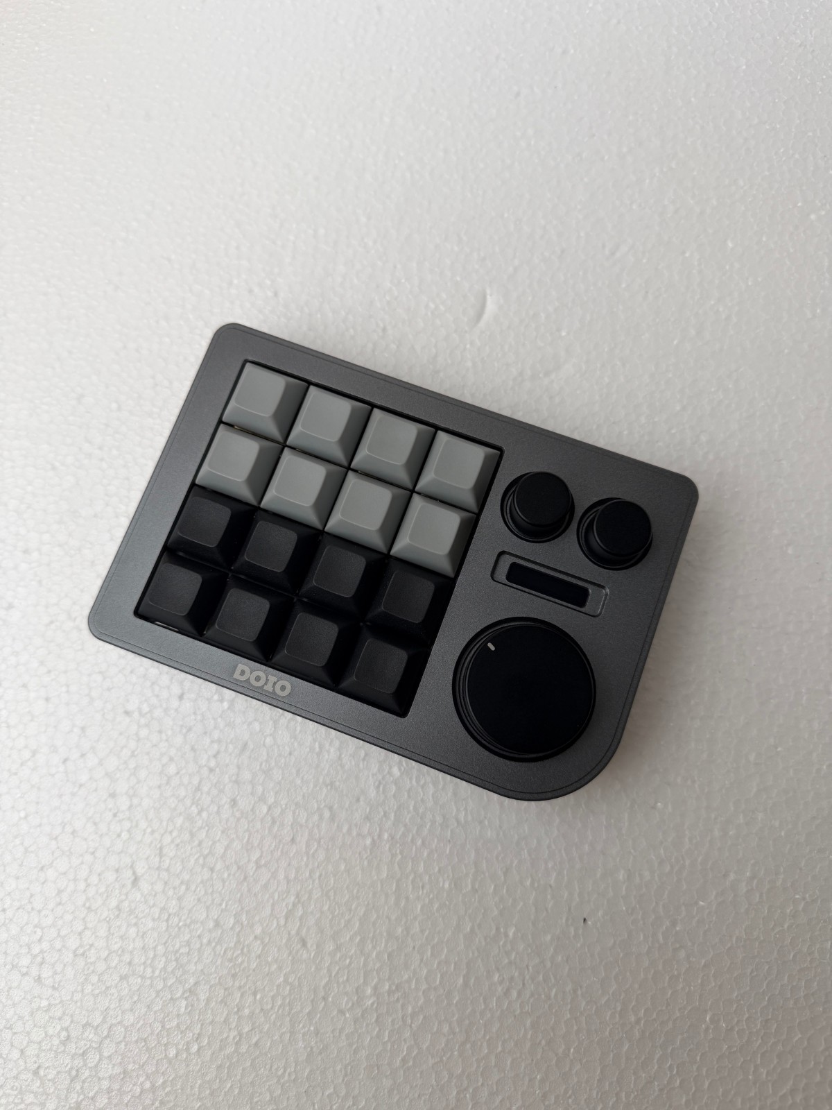 KEEBMONKEY DOIO KB16 Megalodon Triple Knob Macro Pad 16 Key OLED Programmable
