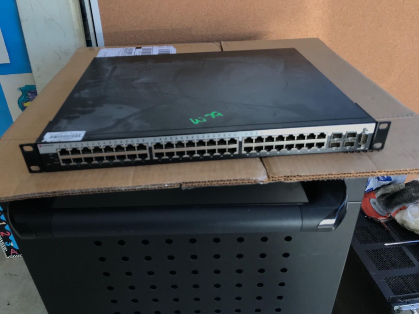 ENTERASYS B5G12448P2 B-series B5 switch 48x 10/100/1000 POE 4x SFP B5G124-48P2