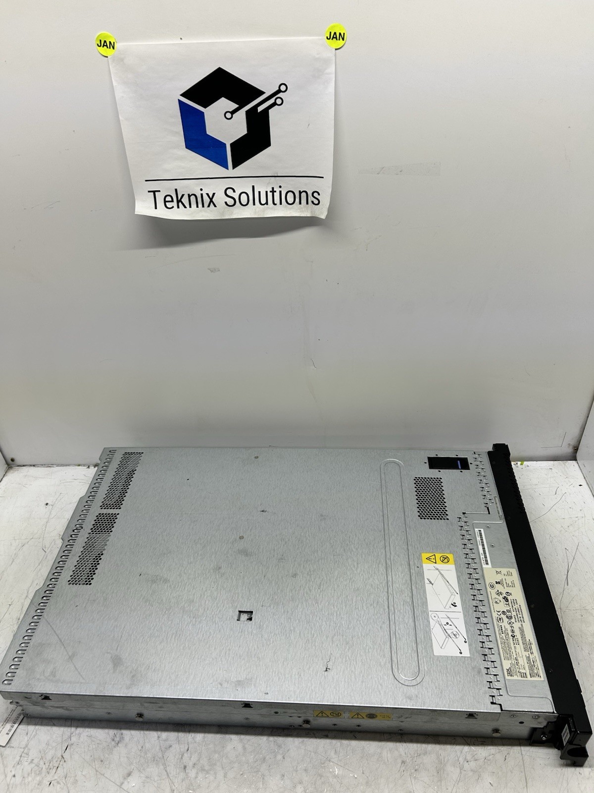 IBM System X3650 M3 Server 2x E5649 2.53 GHz 16 GB Ram Raid M5015 No OS 2 x HDD
