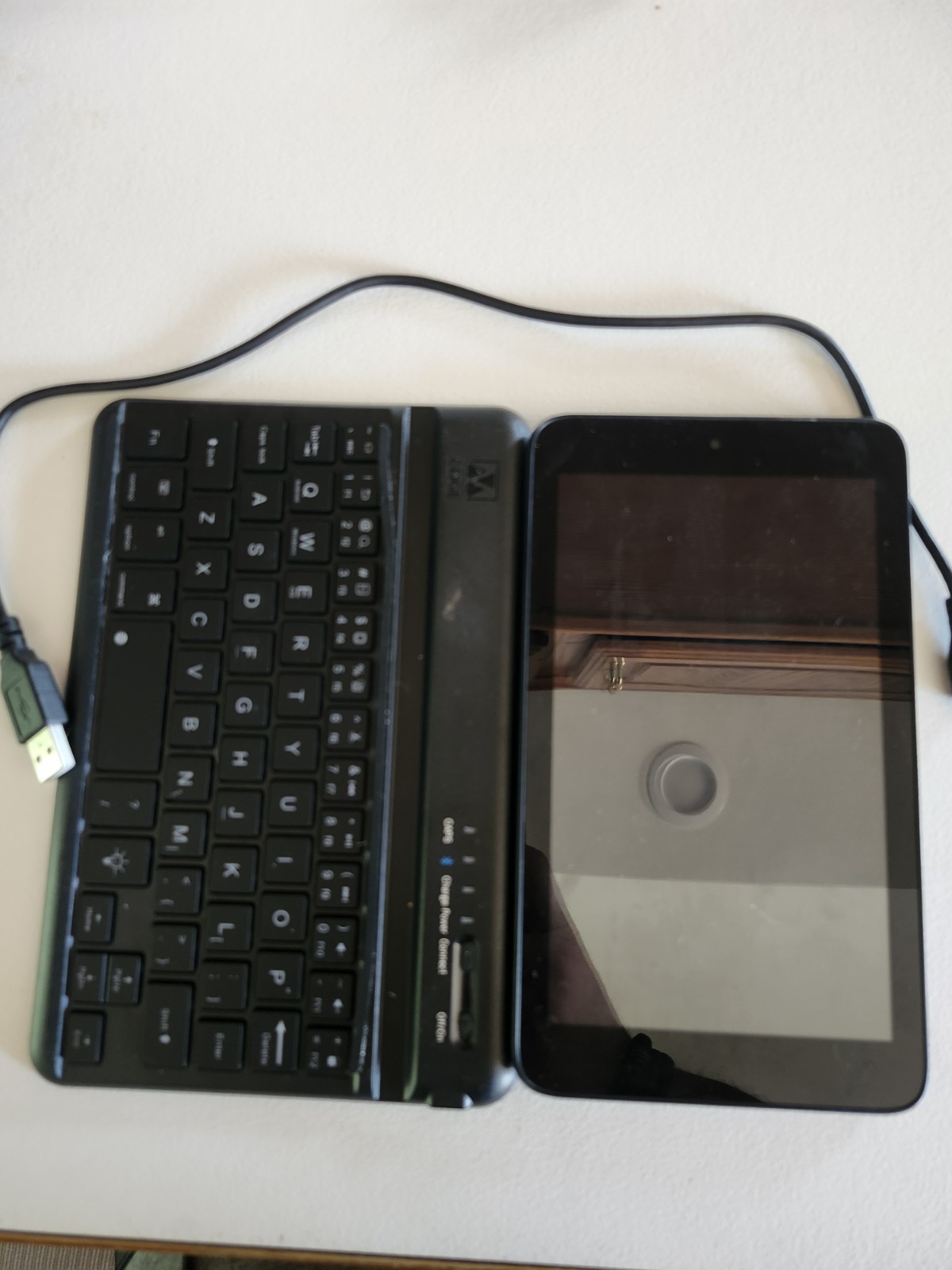 Alcatel OneTouch PIXI 3 8” Tablet 9006W w/ EDGE USB Keyboard Case – Black