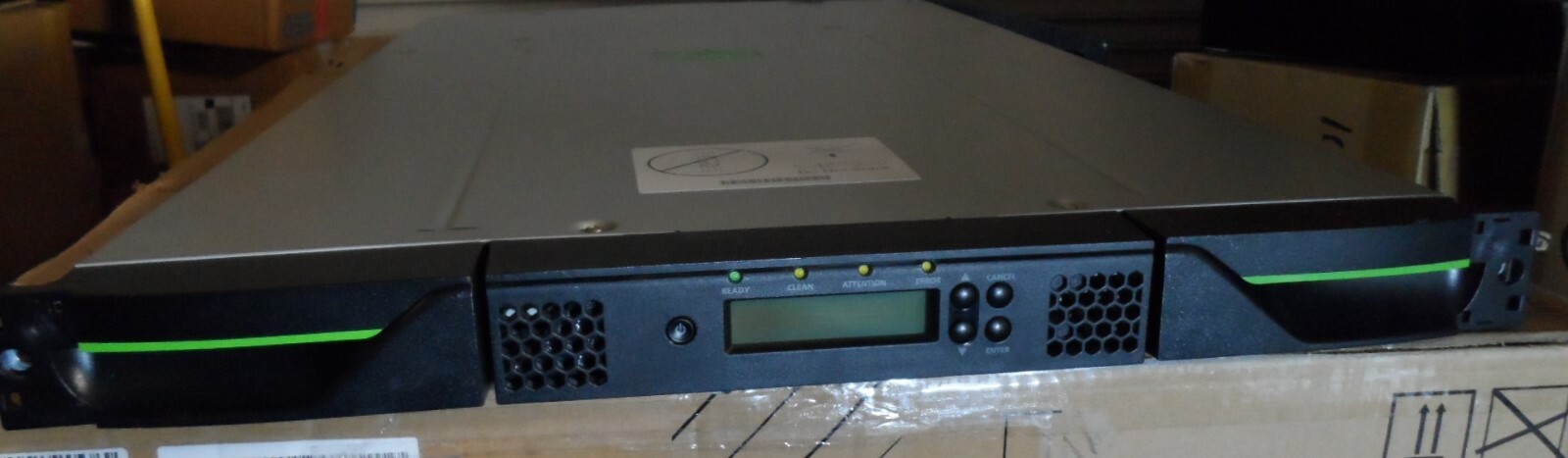 Fujitsu ETERNUS LT20 S2 1U Library W/  LTO5 SAS HH  LT20PSH1 Ultrium5 Autoloader