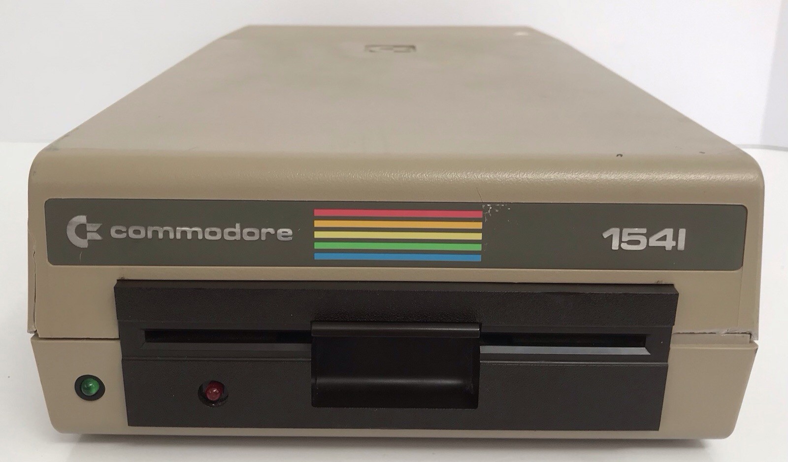 Commodore 1541  Floppy Disk Drive 5.25" NON-WORKING DOES NOT POWER ON *READ* C