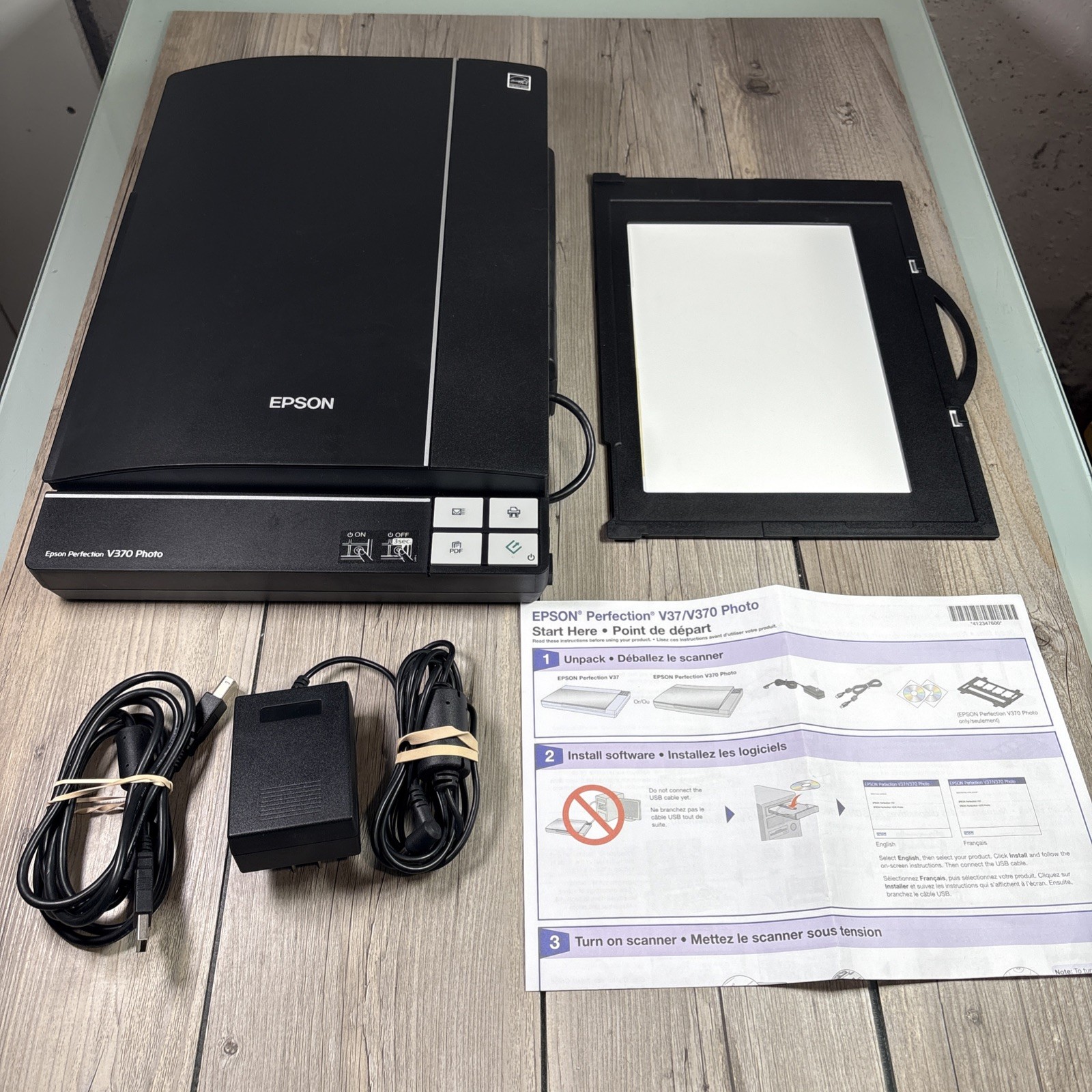 Epson Perfection V370 Photo Flatbed Scanner W/ Original Power Cable & USB Cable