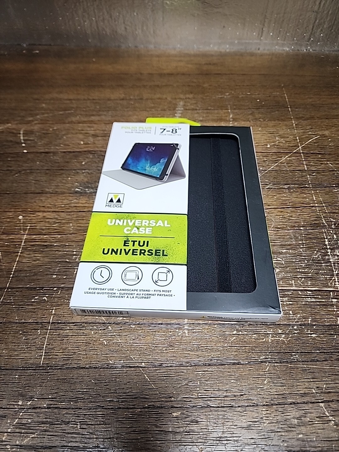 M Edge International Inc BASIC FOLIO BLACK   Fits Most 7 in.- 8 in. Tablets