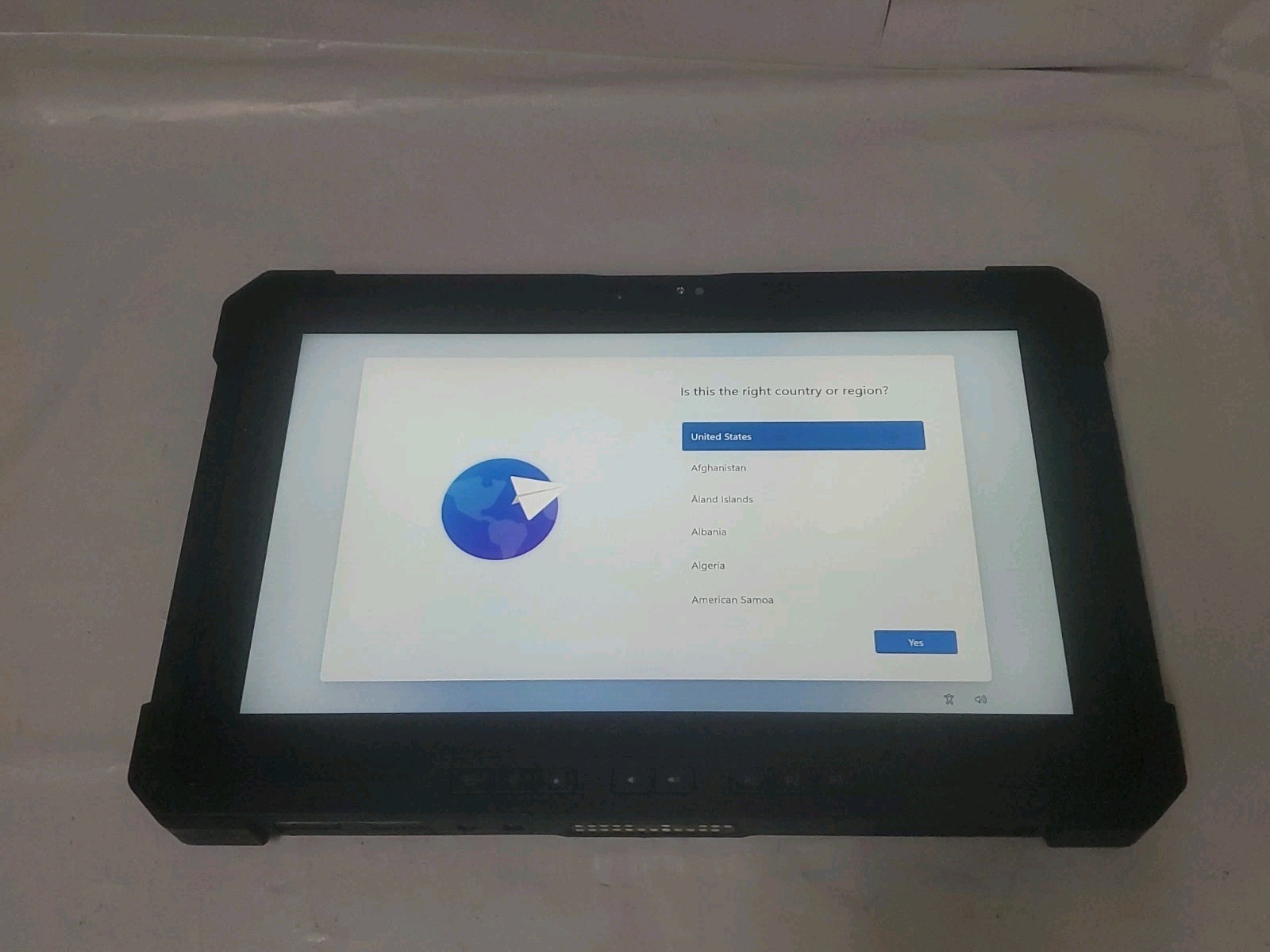 Dell Latitude 7220 Rugged Extreme 11.6 in Tablet i3-8145U 2.10Gz 8GB/256GB/TOUCH