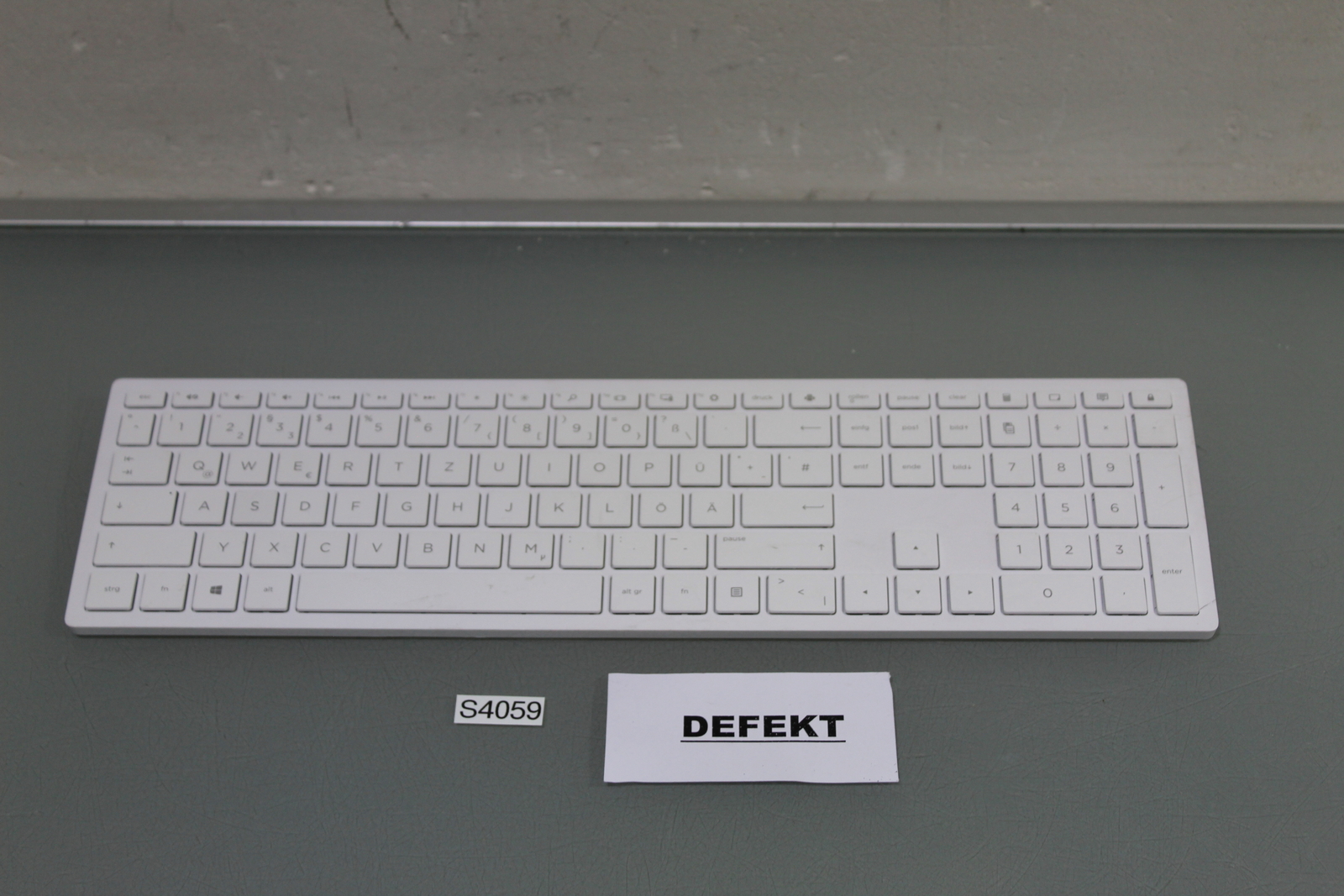 HP Wireless Keyboard TPC-L001K(S4059-R20)
