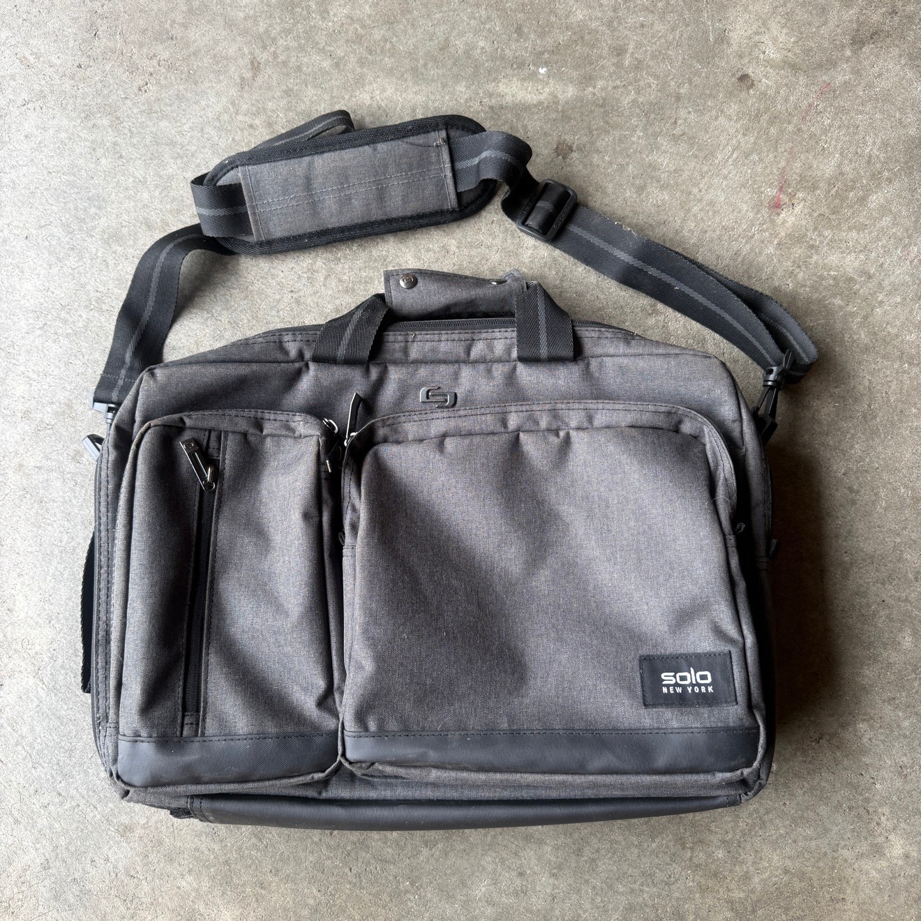 Solo New York Laptop Messenger Bag Briefcase Gray Adjustable Strap