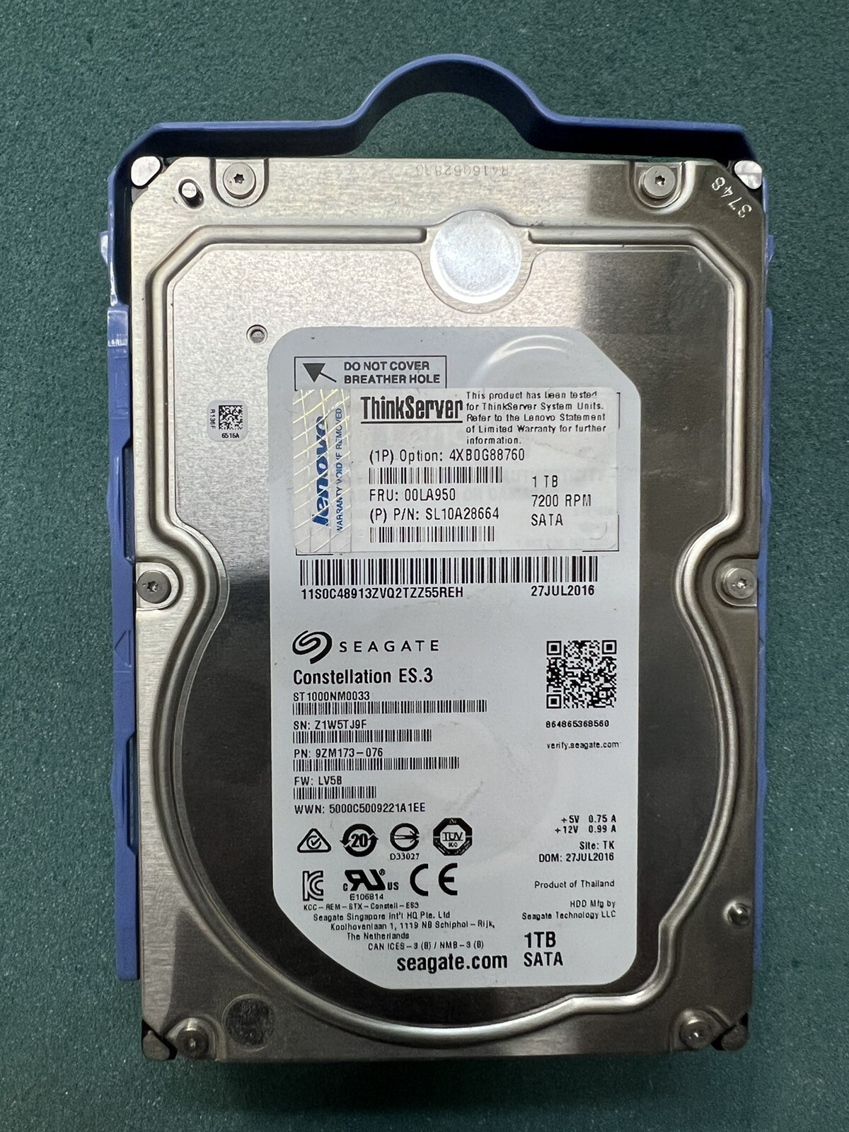 Lot Of 2 9ZM173-076 - Lenovo 1TB 7200 RPM SATA 3.5" HDD W/ tray