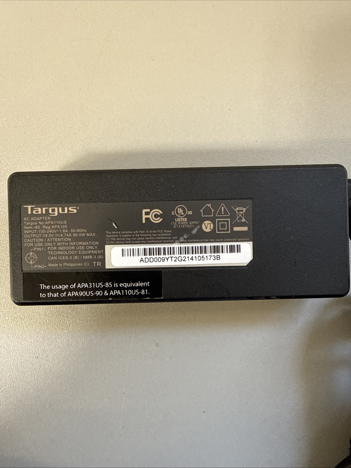 TARGUS AC ADAPTER 90W APA110US  19V  4.74A 