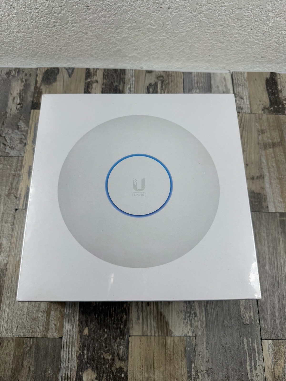 Brand New Factory Sealed Ubiquiti UniFi WiFi 6 Pro Access Point U6-Pro-US Sealed