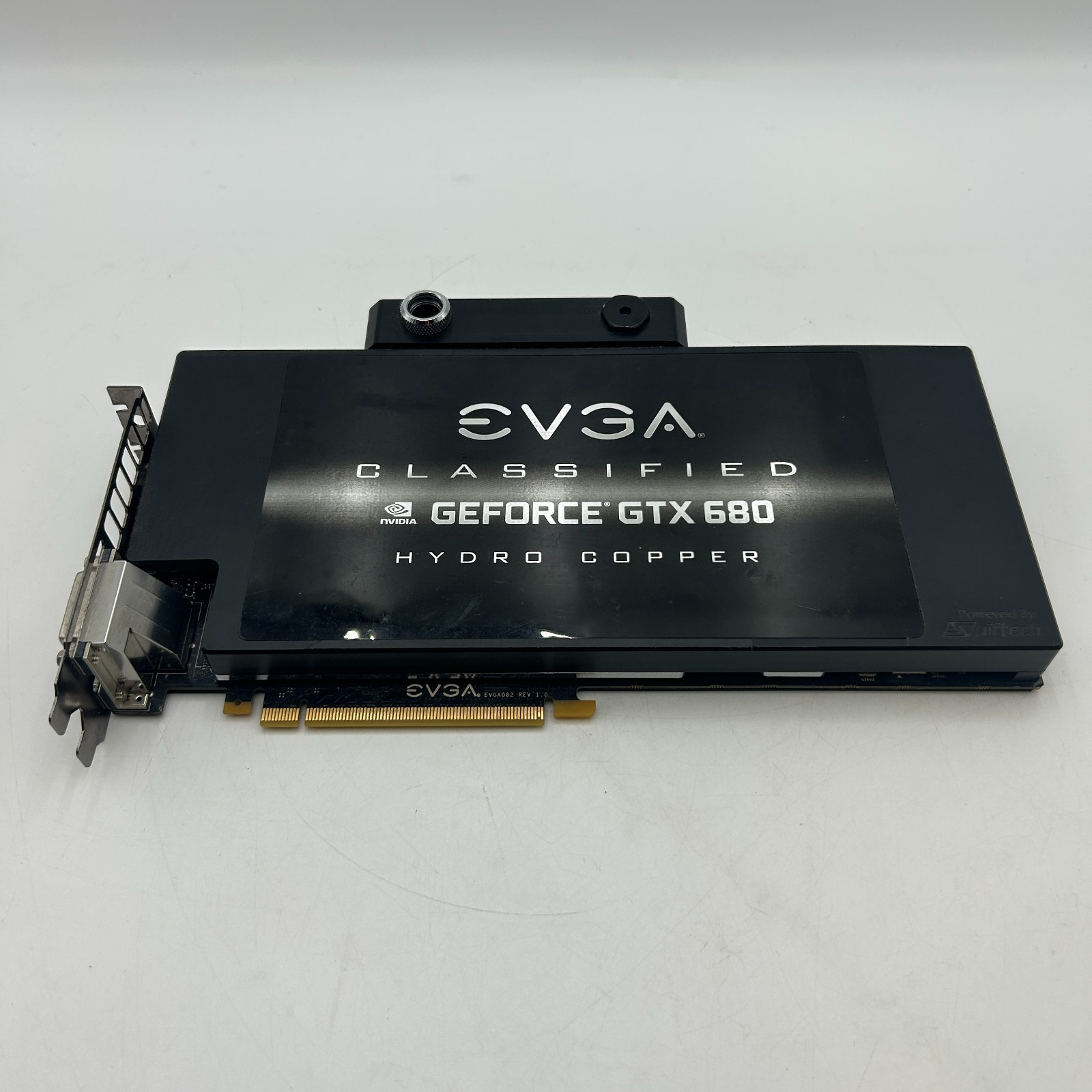 EVGA NVIDIA GTX 680 Classified 4GB w/ Waterblock - Tested