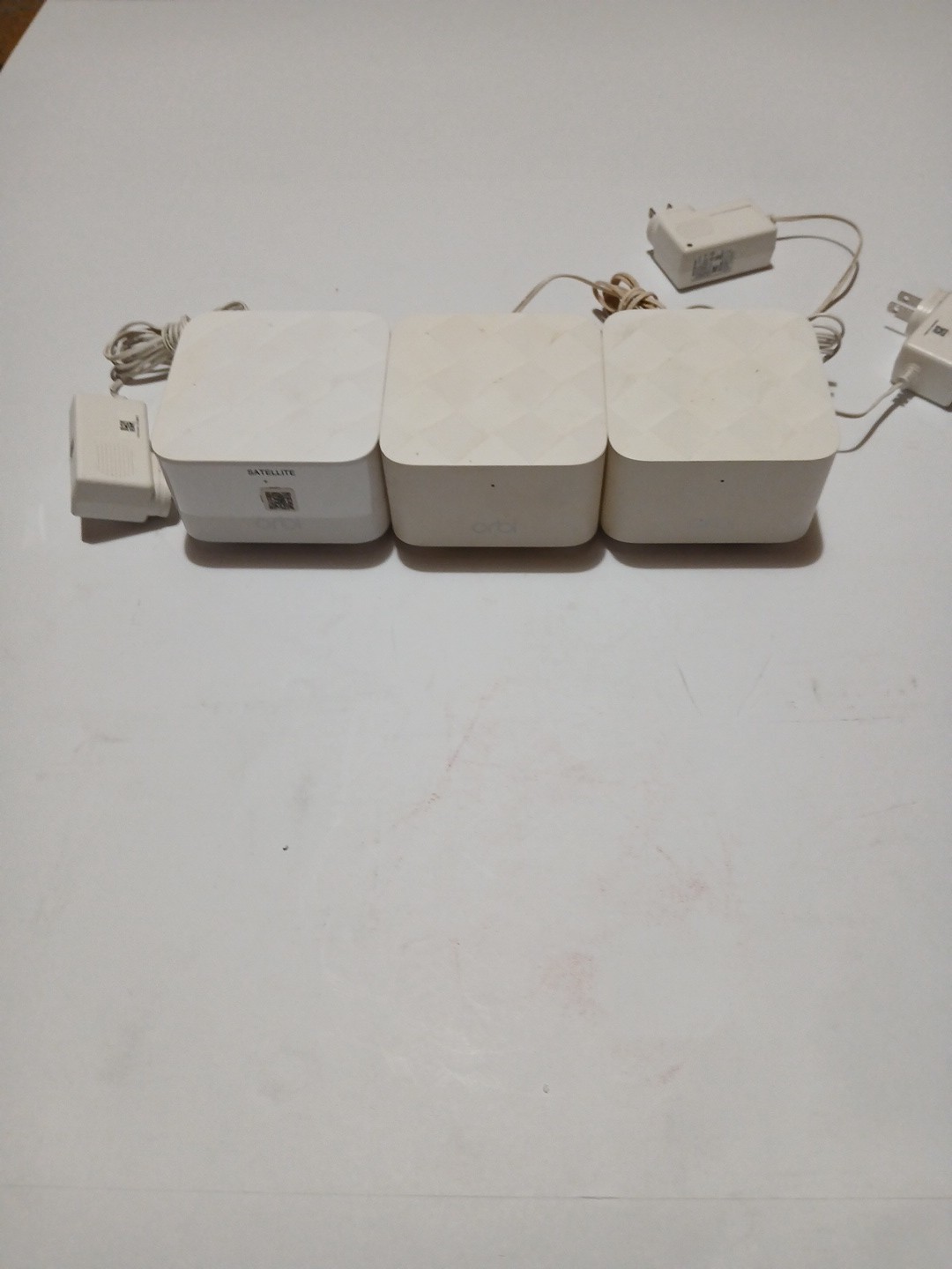 ORBI RBR10 Wifi Mesh Router System with 2 RBS10 Extenders Satellites