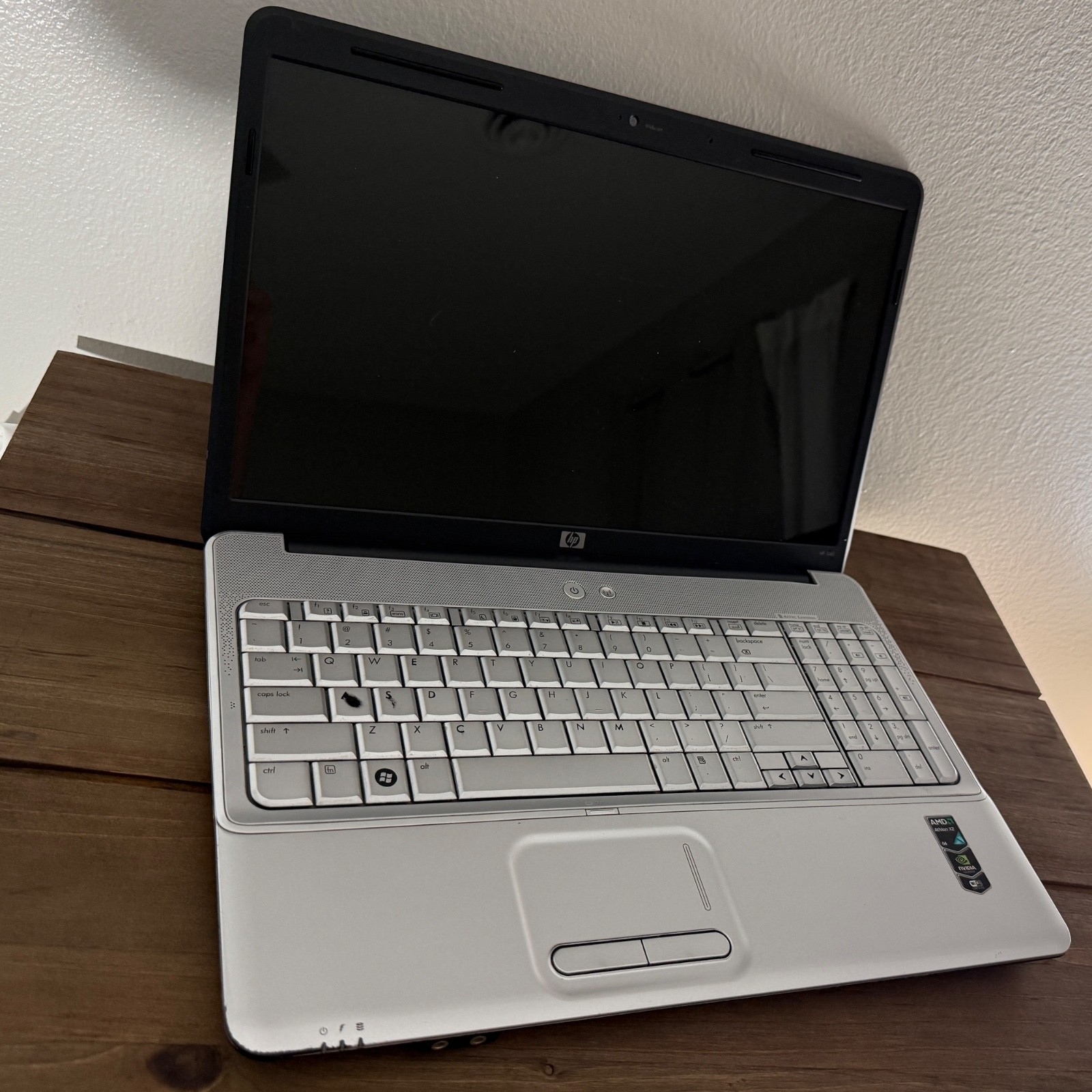 HP G60-244DX LAPTOP - PARTS ONLY POWERS ON *NO BOOT* - READ DESCRIPTION - #18